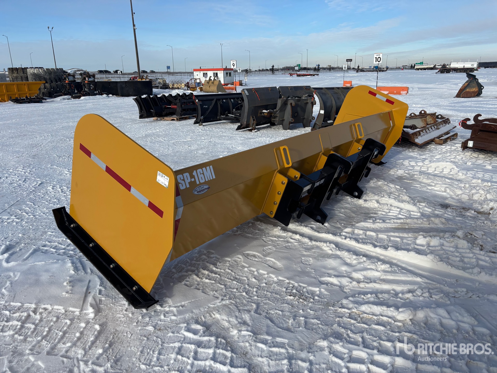 Aspect général with Image, coin arrière gauche