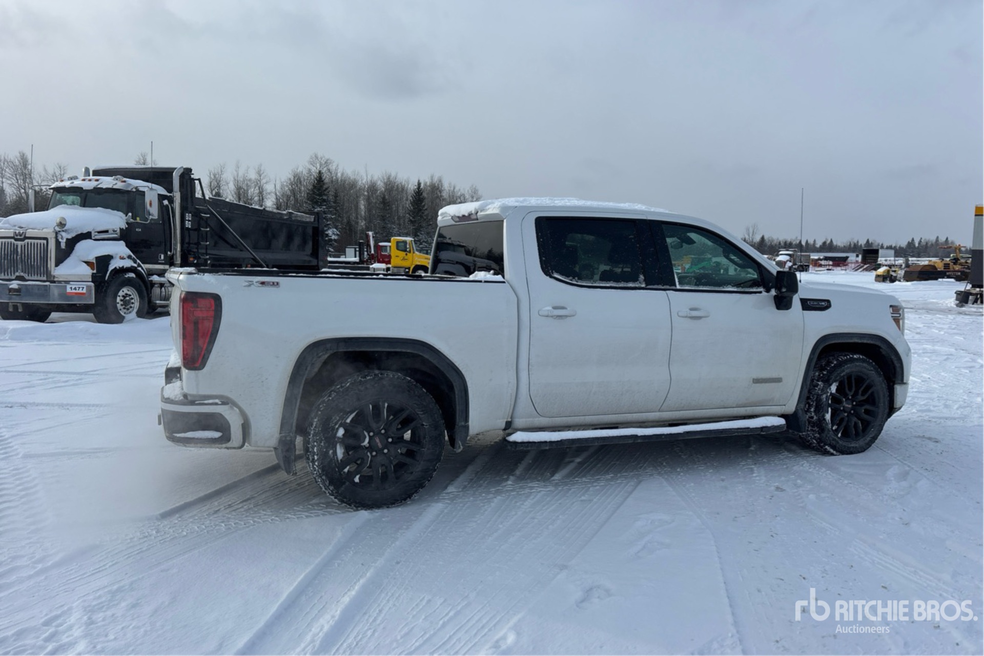 General Appearance with Picture, Right Rear Corner