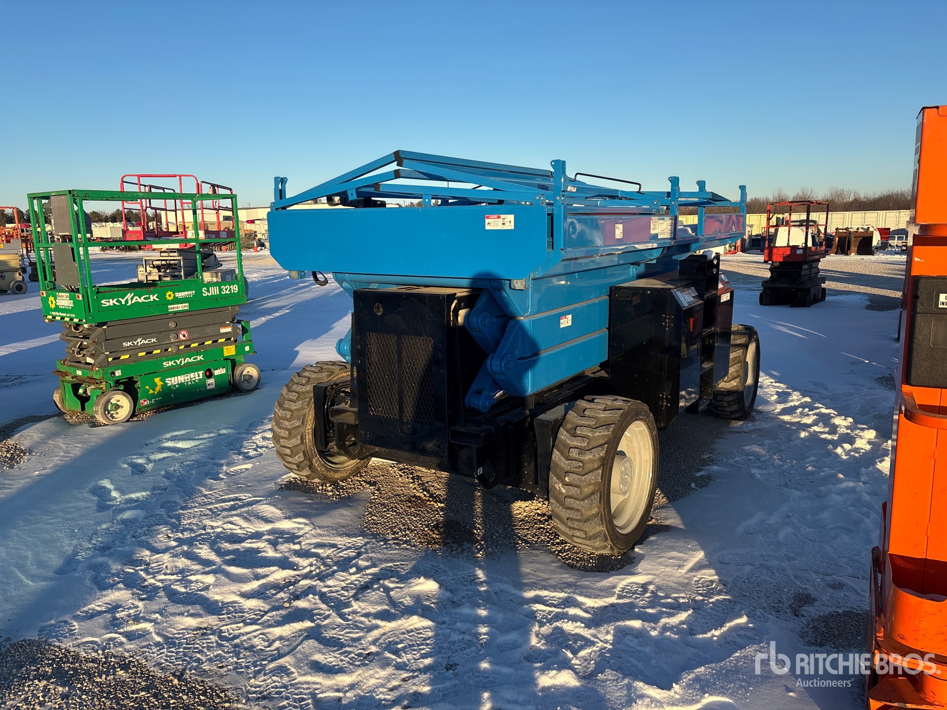 General Appearance with Picture, Left Front Corner