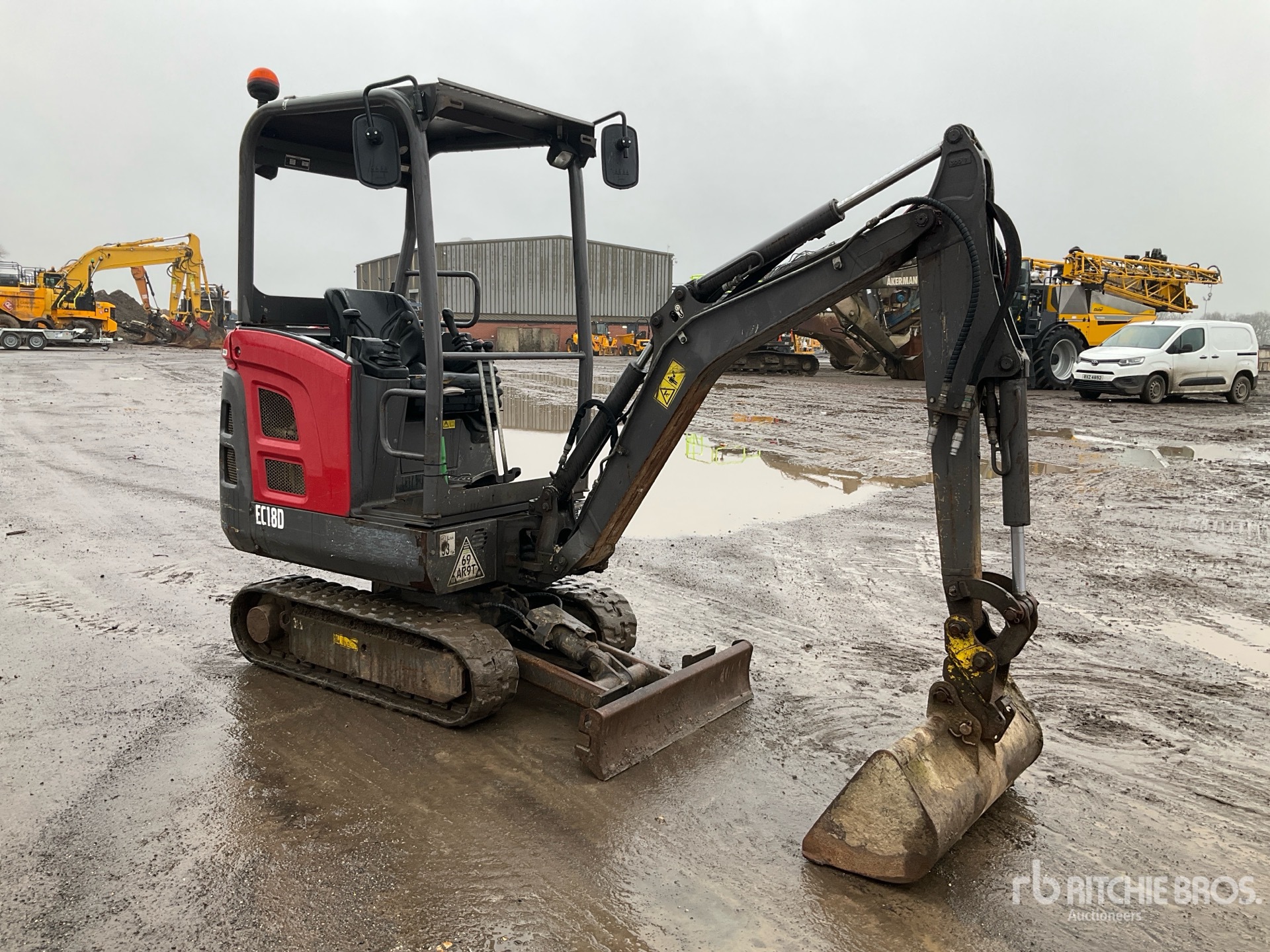 General Appearance with Picture, Right Front Corner