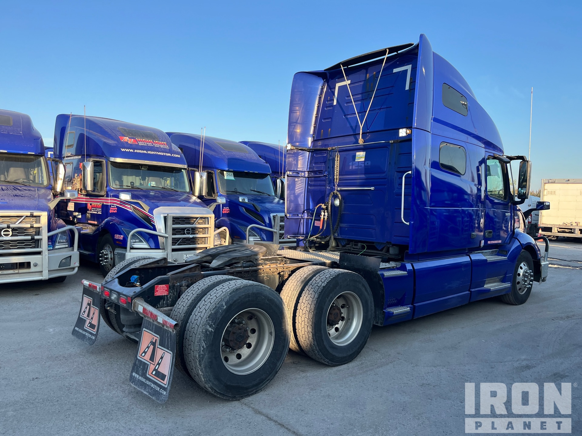 General Appearance with Zdjęcie, prawy dolny róg