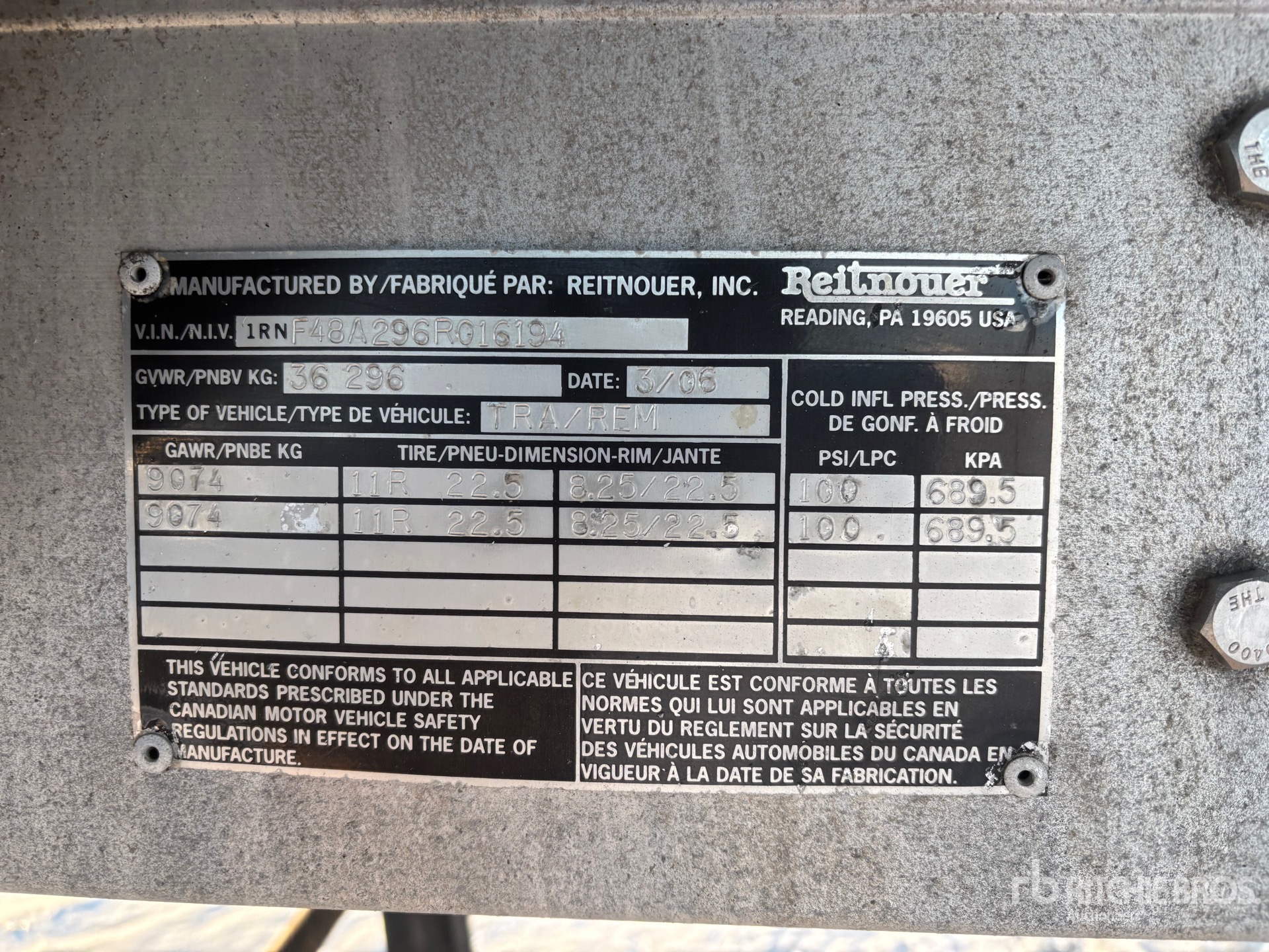 General Appearance with Serial Number / VIN