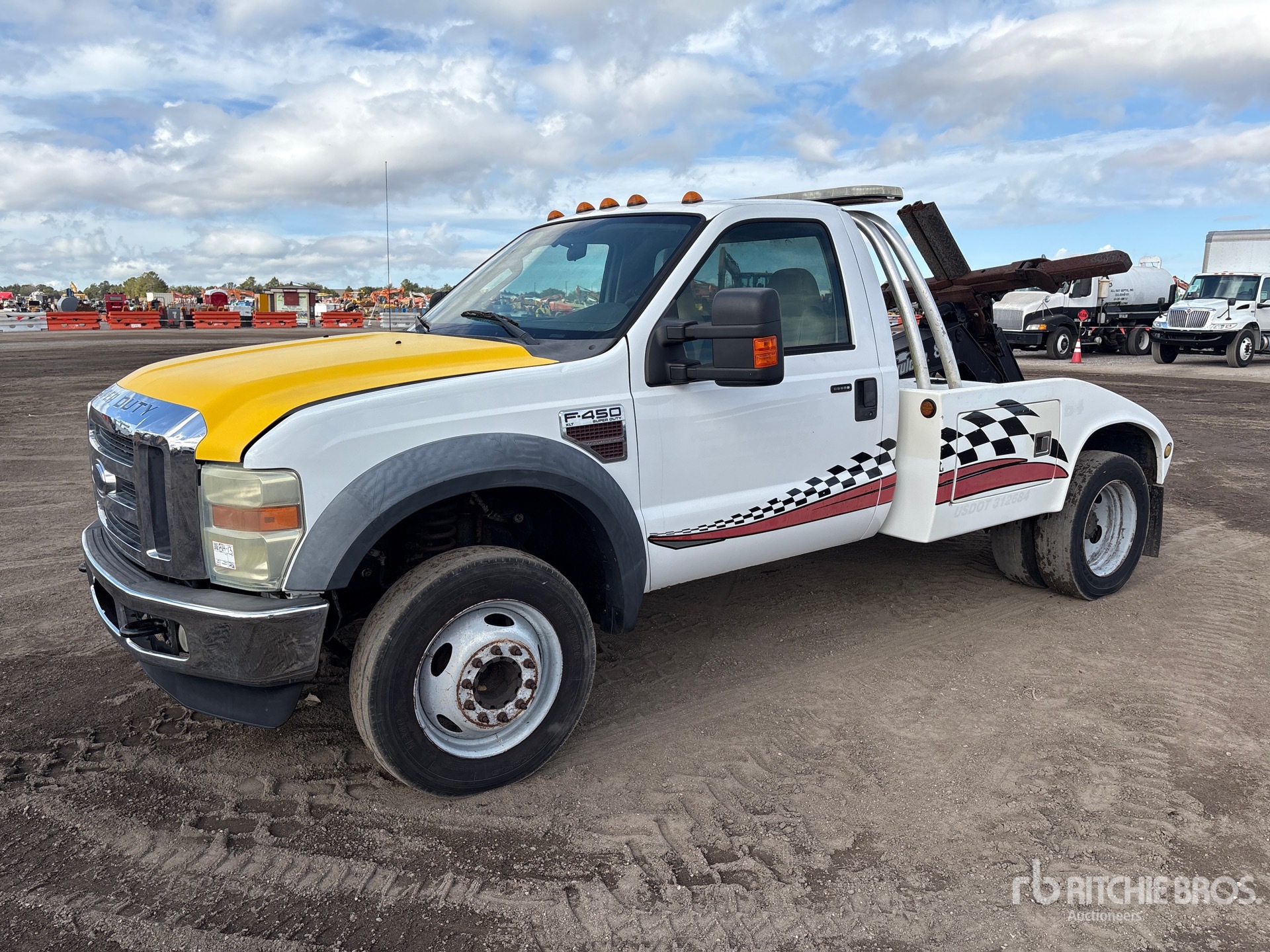 General Appearance with Imagen: esquina delantera izquierda