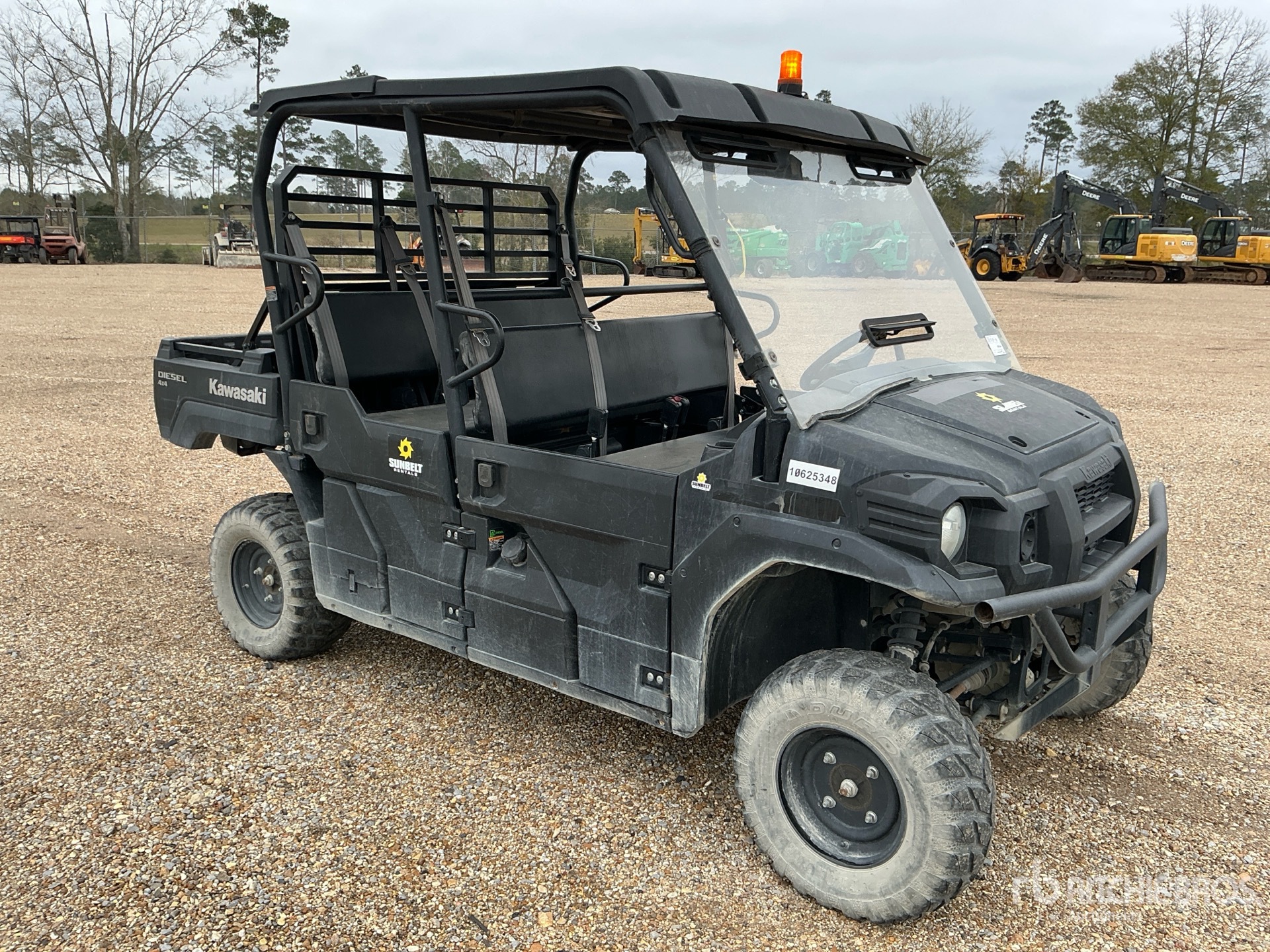 Aspect général with Image, coin avant droit