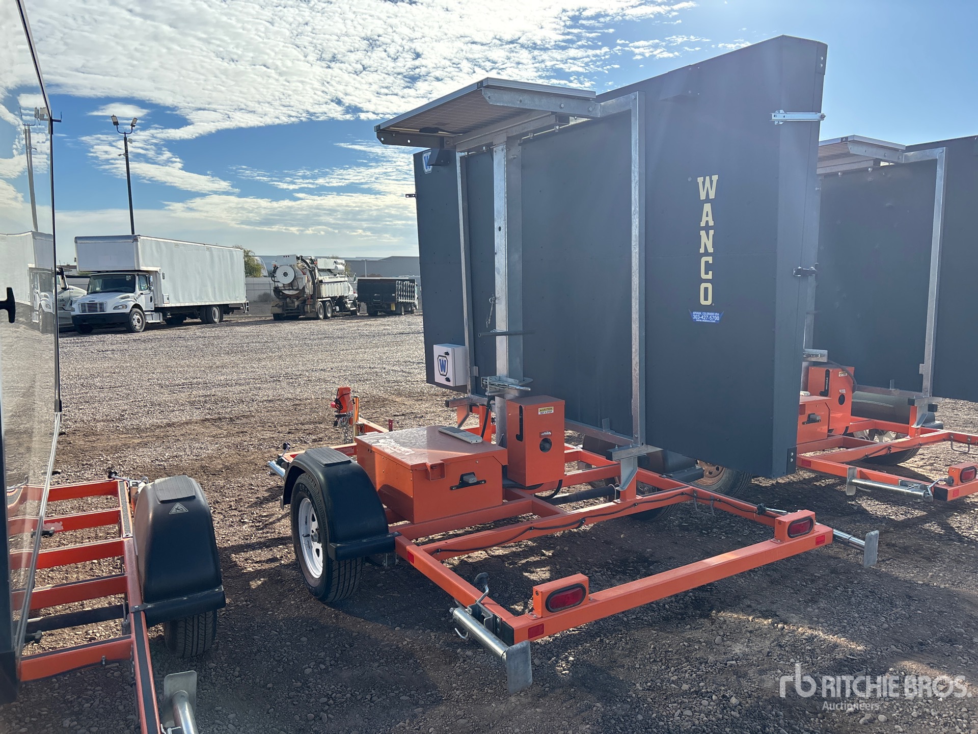 General Appearance with Picture, Left Rear Corner