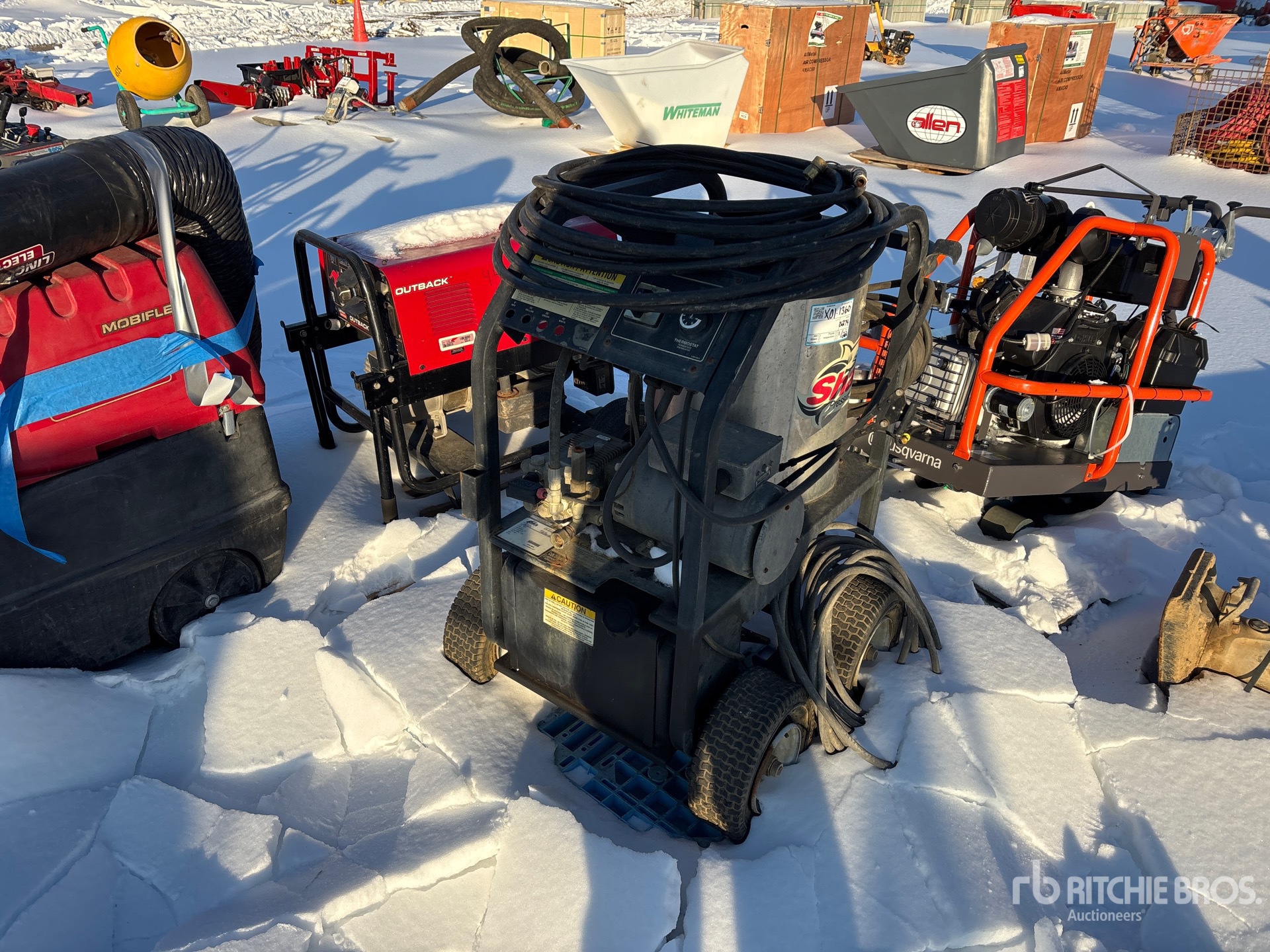 Aspect général with Image, coin avant gauche