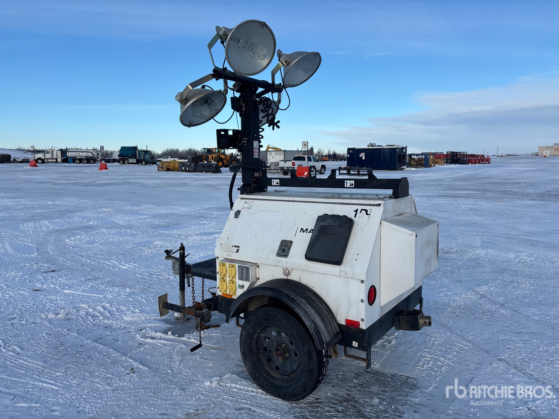 General Appearance with Foto, angolo posteriore sinistro