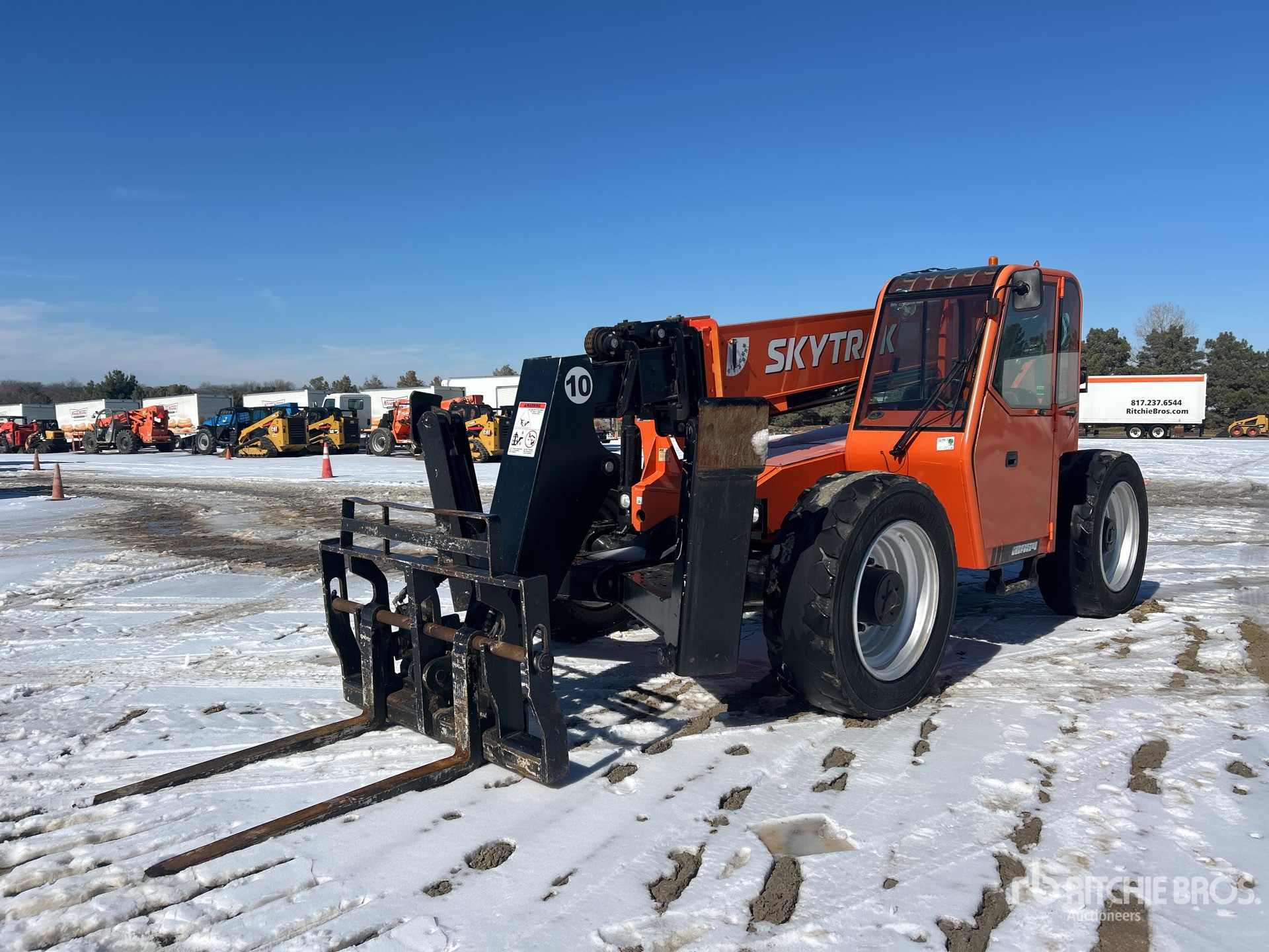 General Appearance with Featured Photo