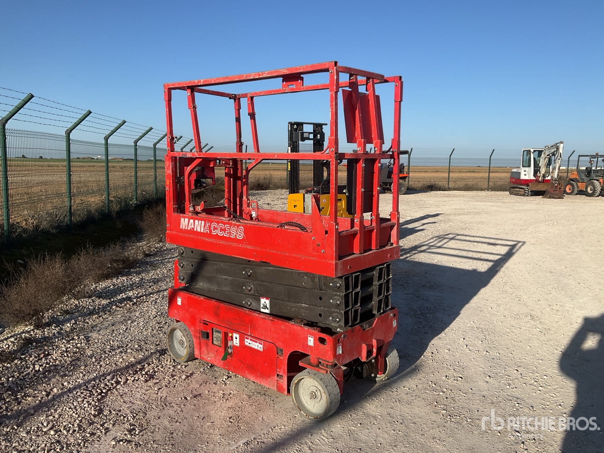 General Appearance with Foto, angolo anteriore destro