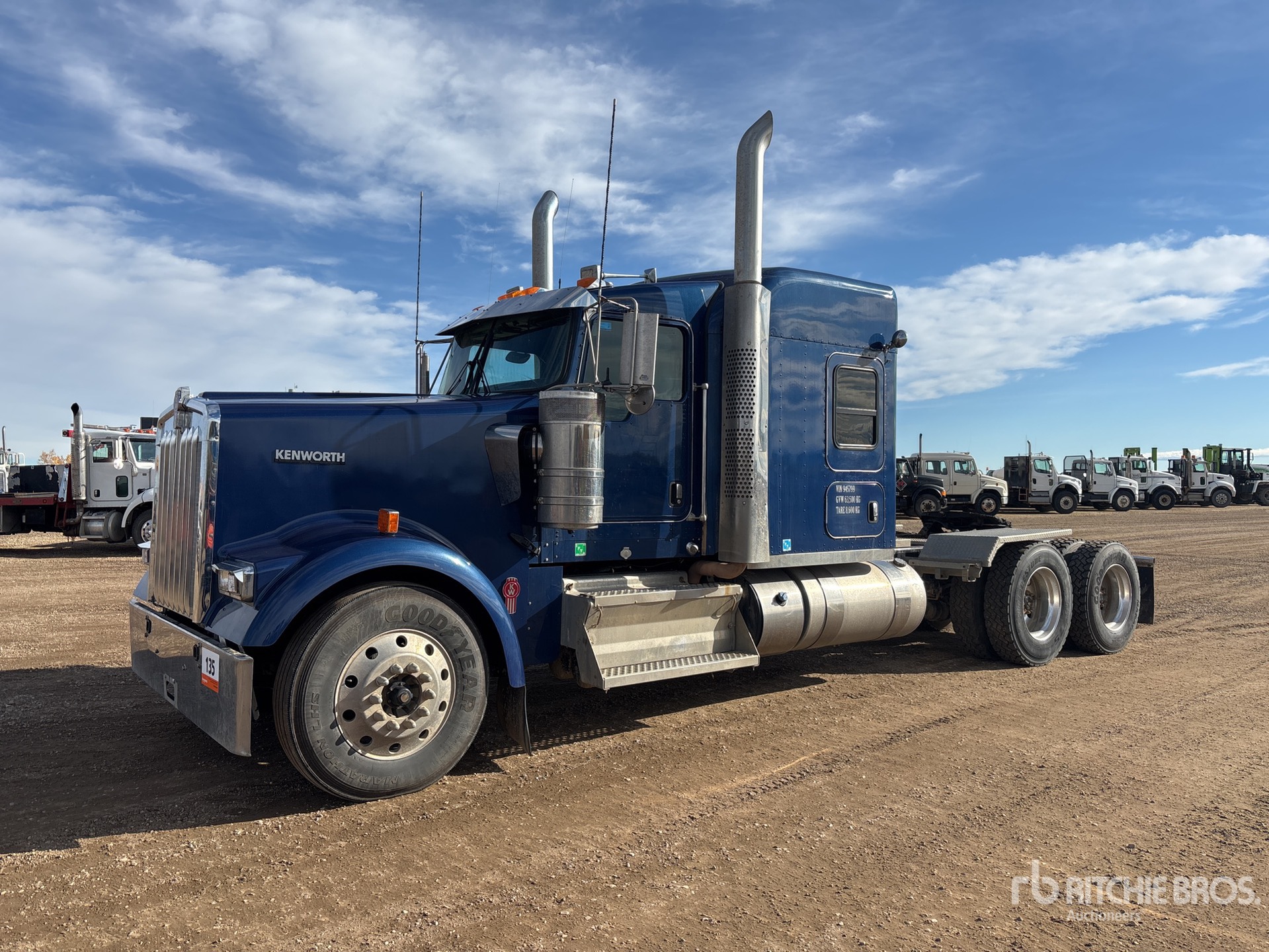 General Appearance with Imagen: esquina delantera izquierda