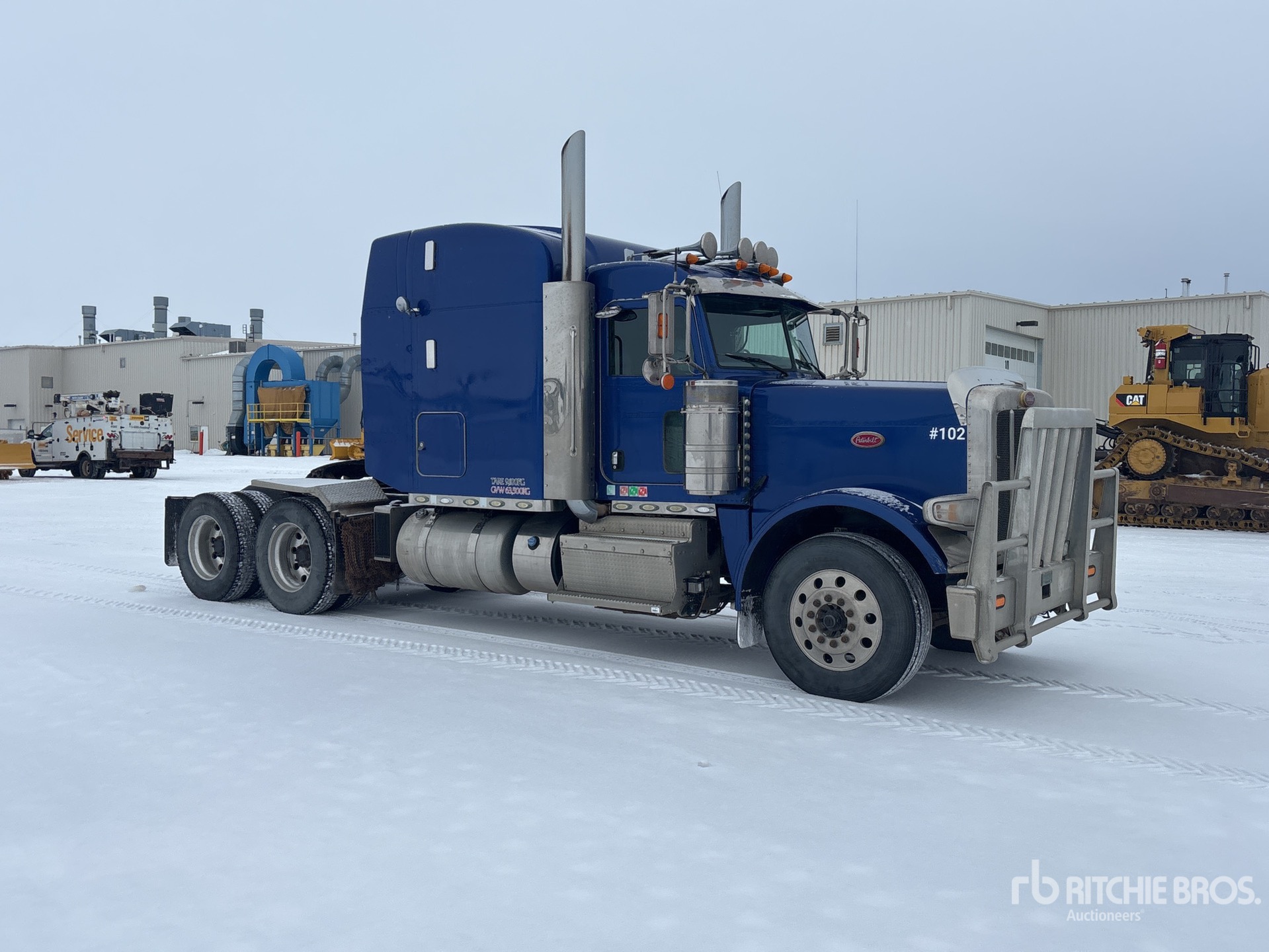 General Appearance with Picture, Right Front Corner