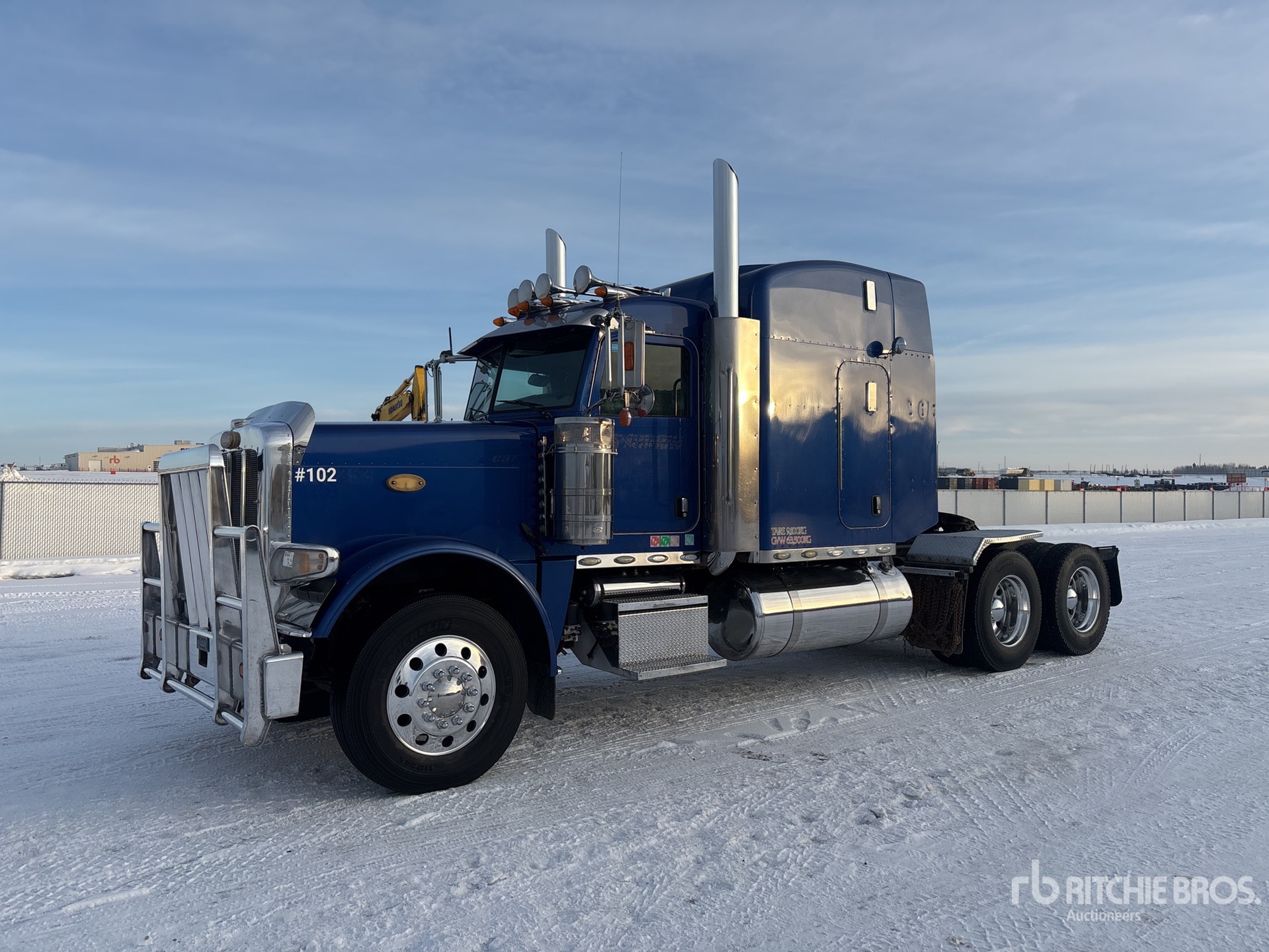 General Appearance with Picture, Left Front Corner