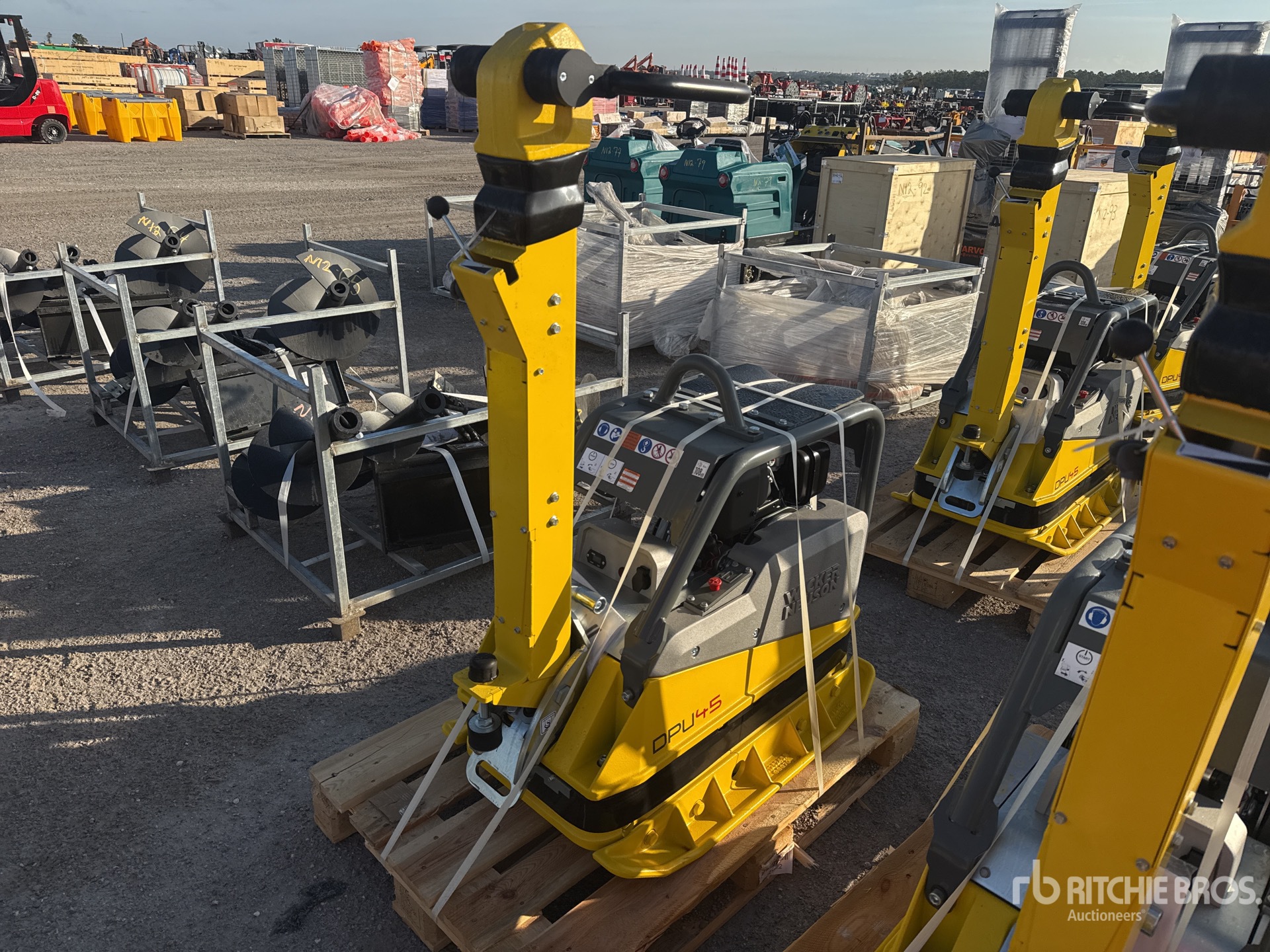 General Appearance with Imagen: esquina trasera derecha