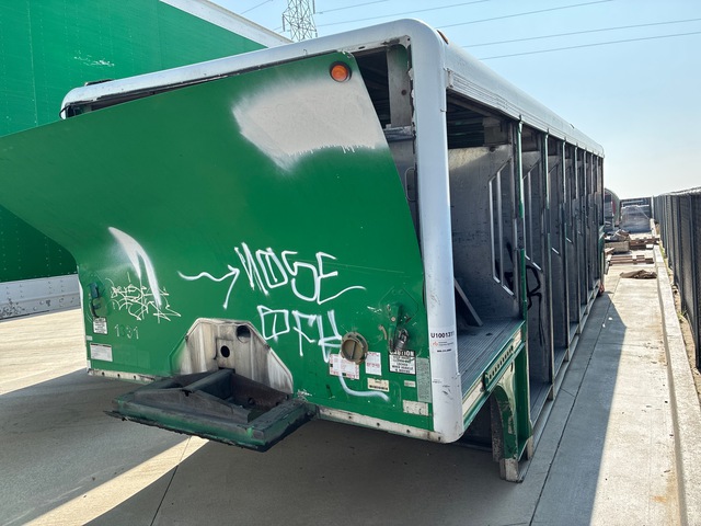 2005 Hackney Beverage Trailer -16 Bay