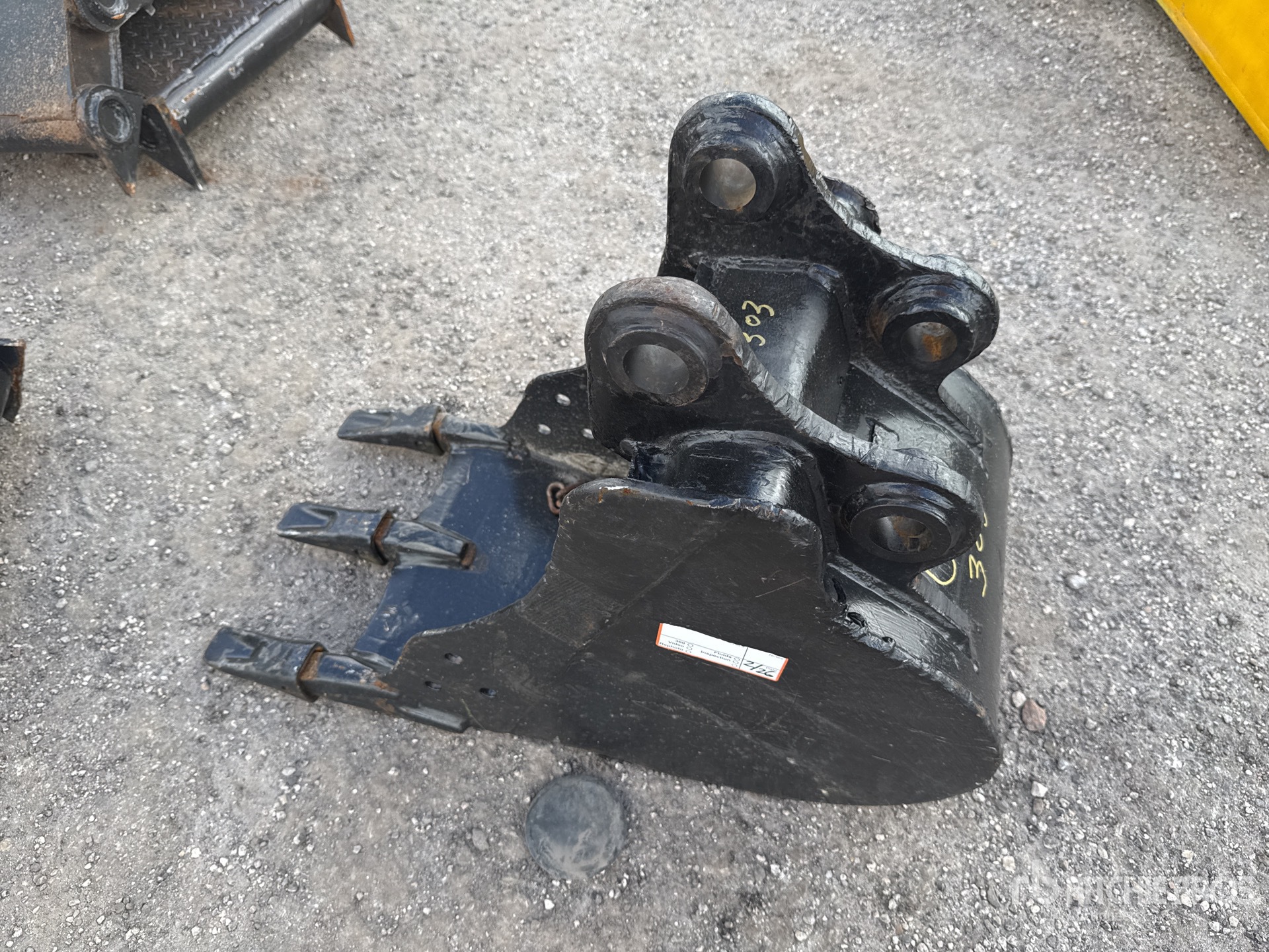 General Appearance with Zdjęcie, prawy dolny róg