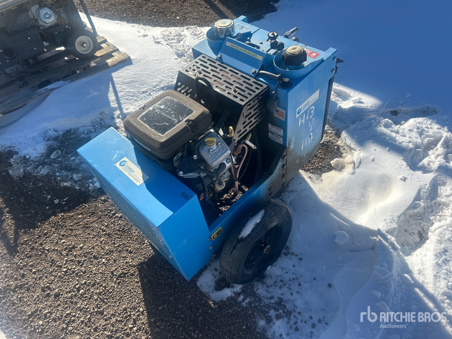 General Appearance with Picture, Left Rear Corner