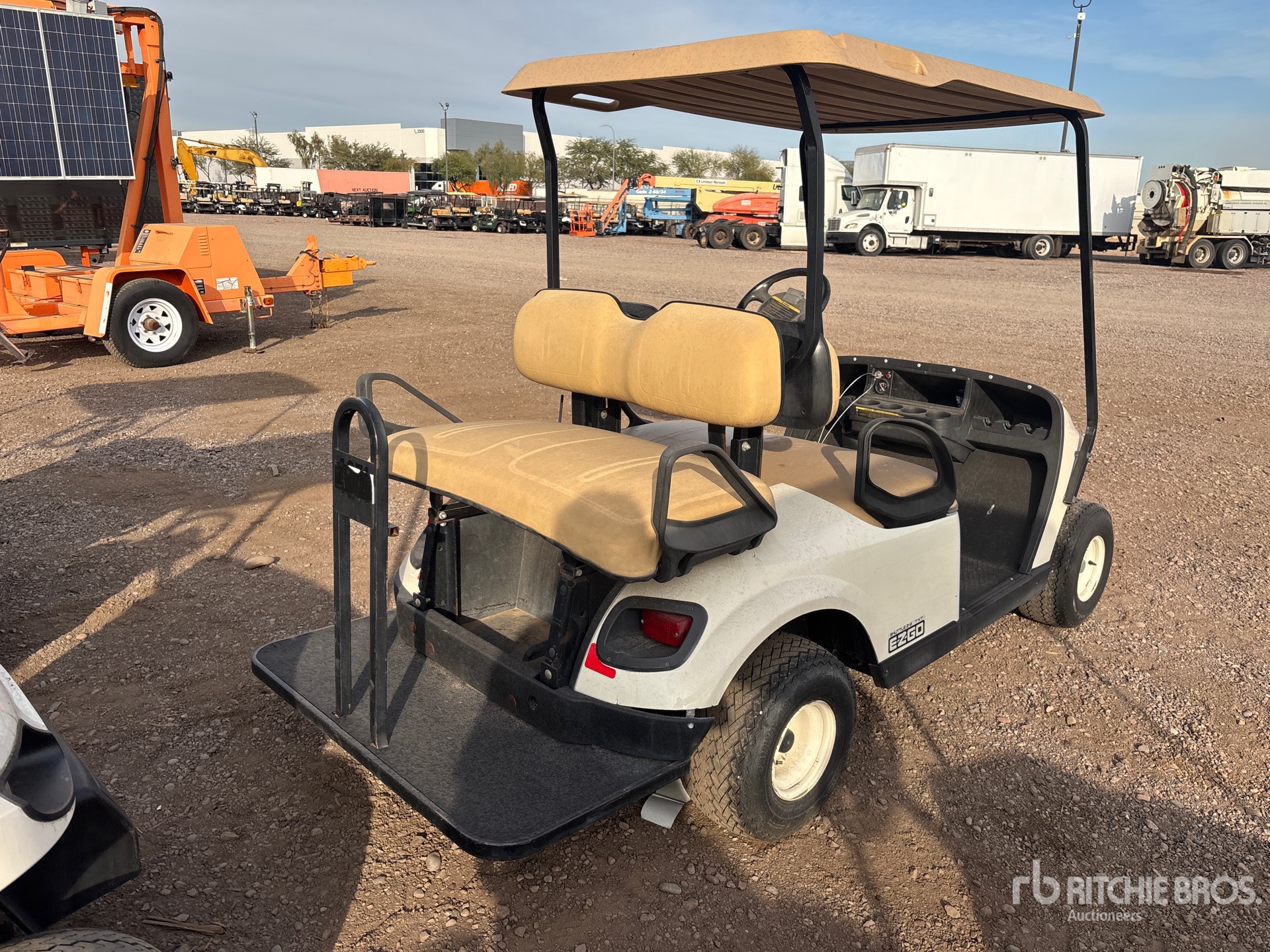 General Appearance with Picture, Right Rear Corner