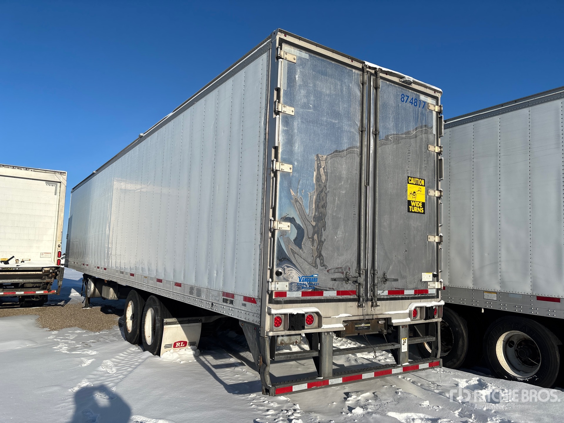 General Appearance with Bild, Ecke hinten links