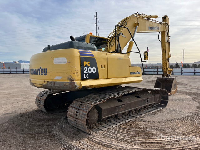 2006 Komatsu PC200LC-8 Tracked Excavator | Ritchie Bros. Auctioneers