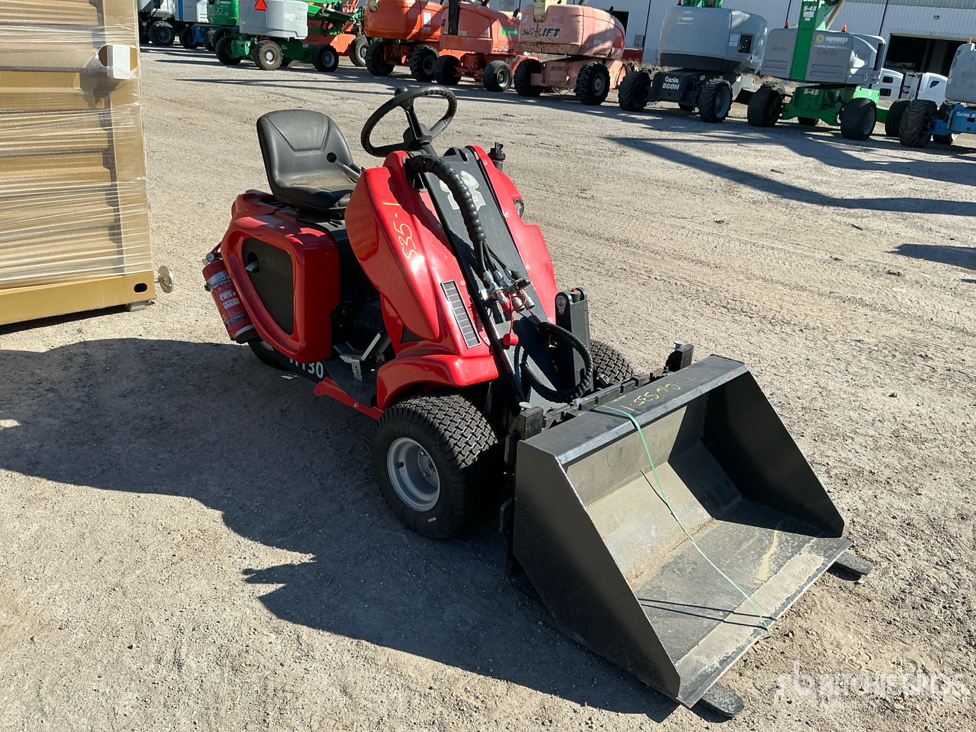 General Appearance with Picture, Left Front Corner