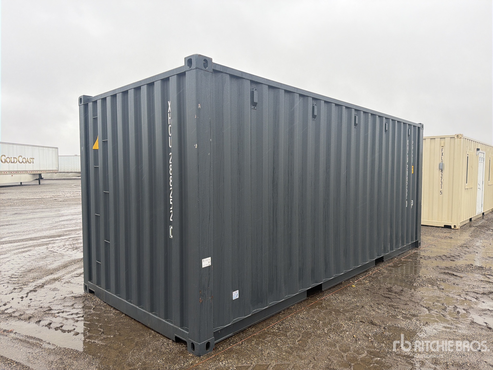 General Appearance with Bild, Ecke vorne links