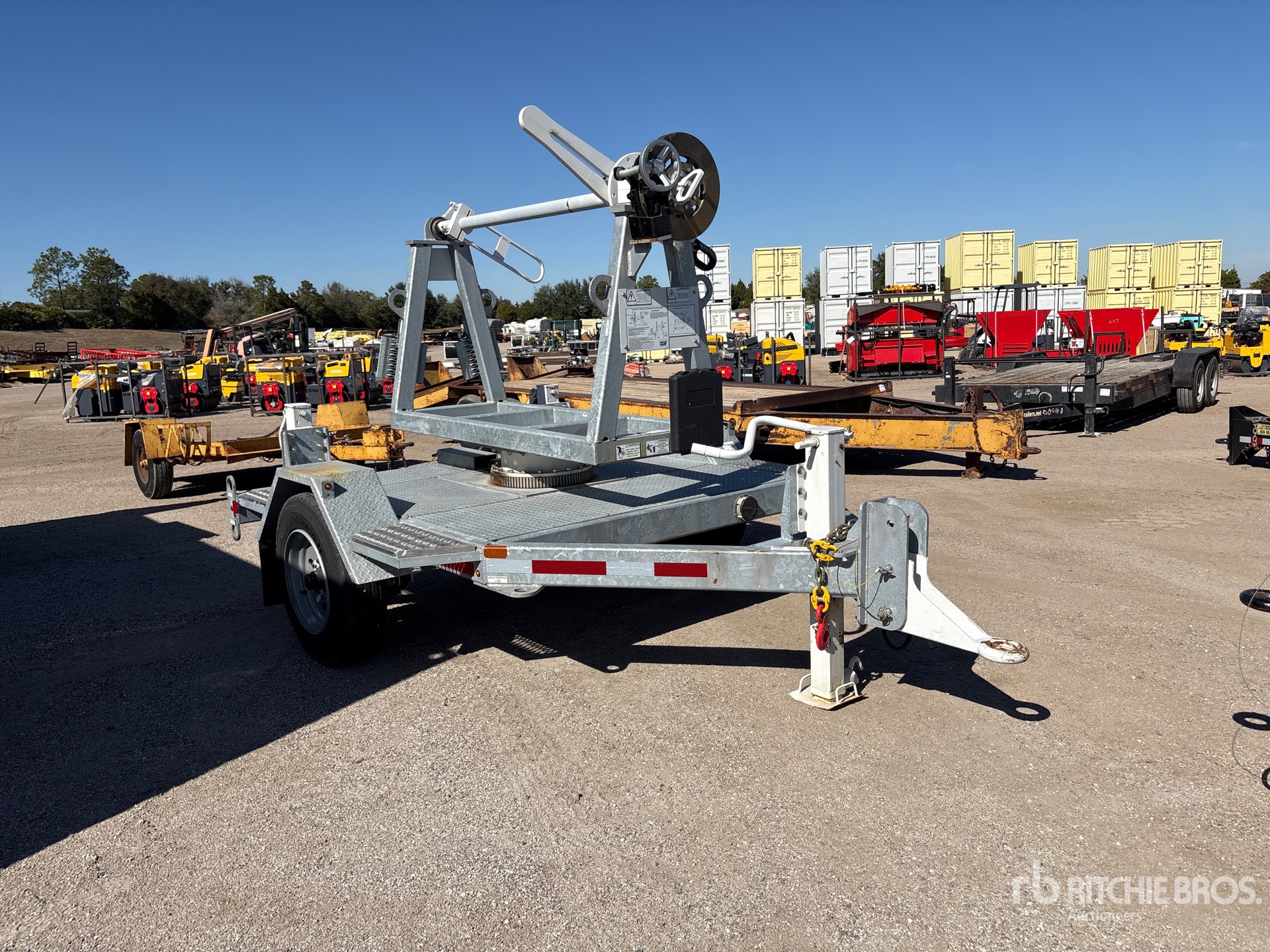 General Appearance with Bild, Ecke vorne rechts