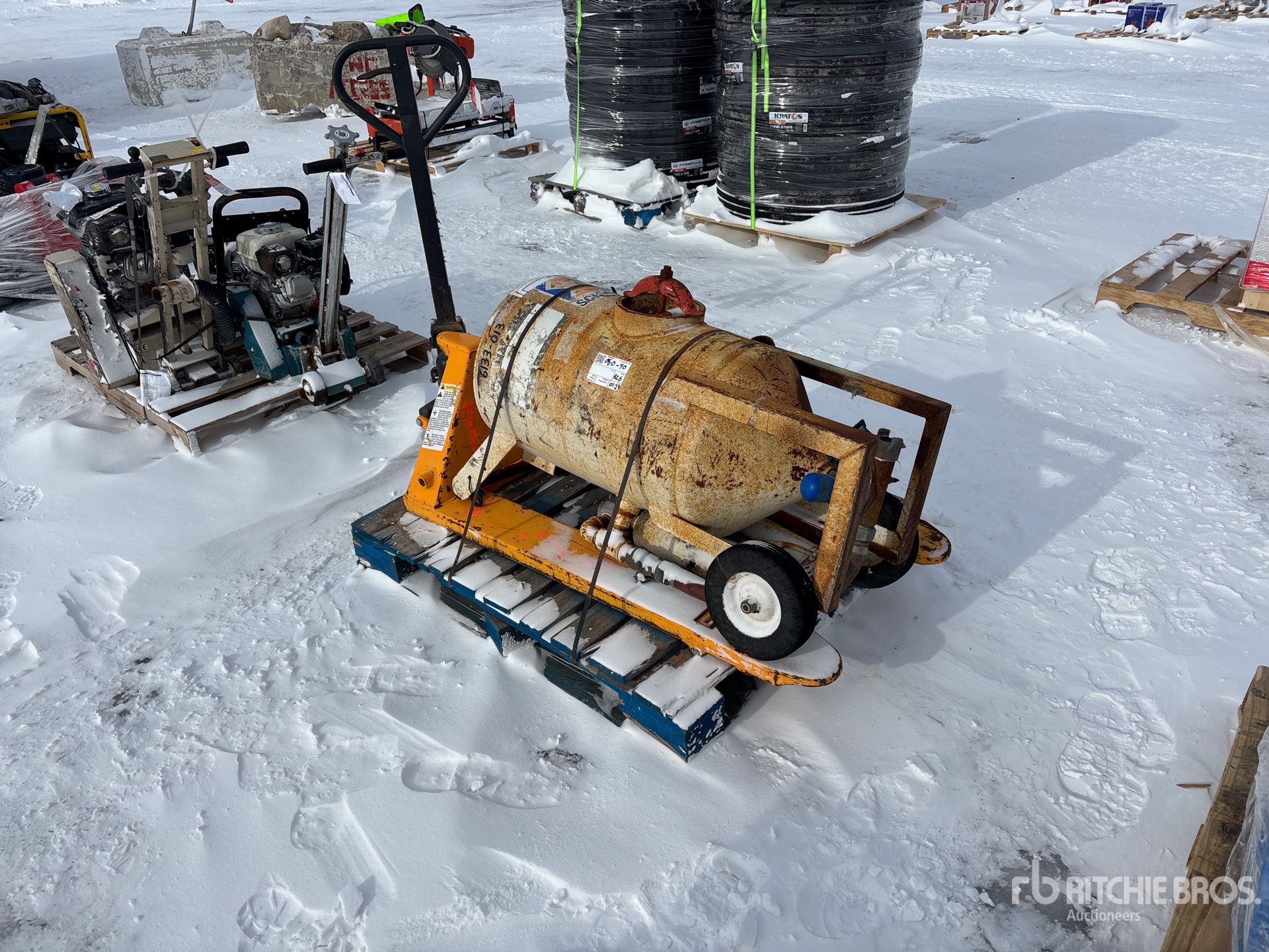 General Appearance with Bild, Ecke hinten links