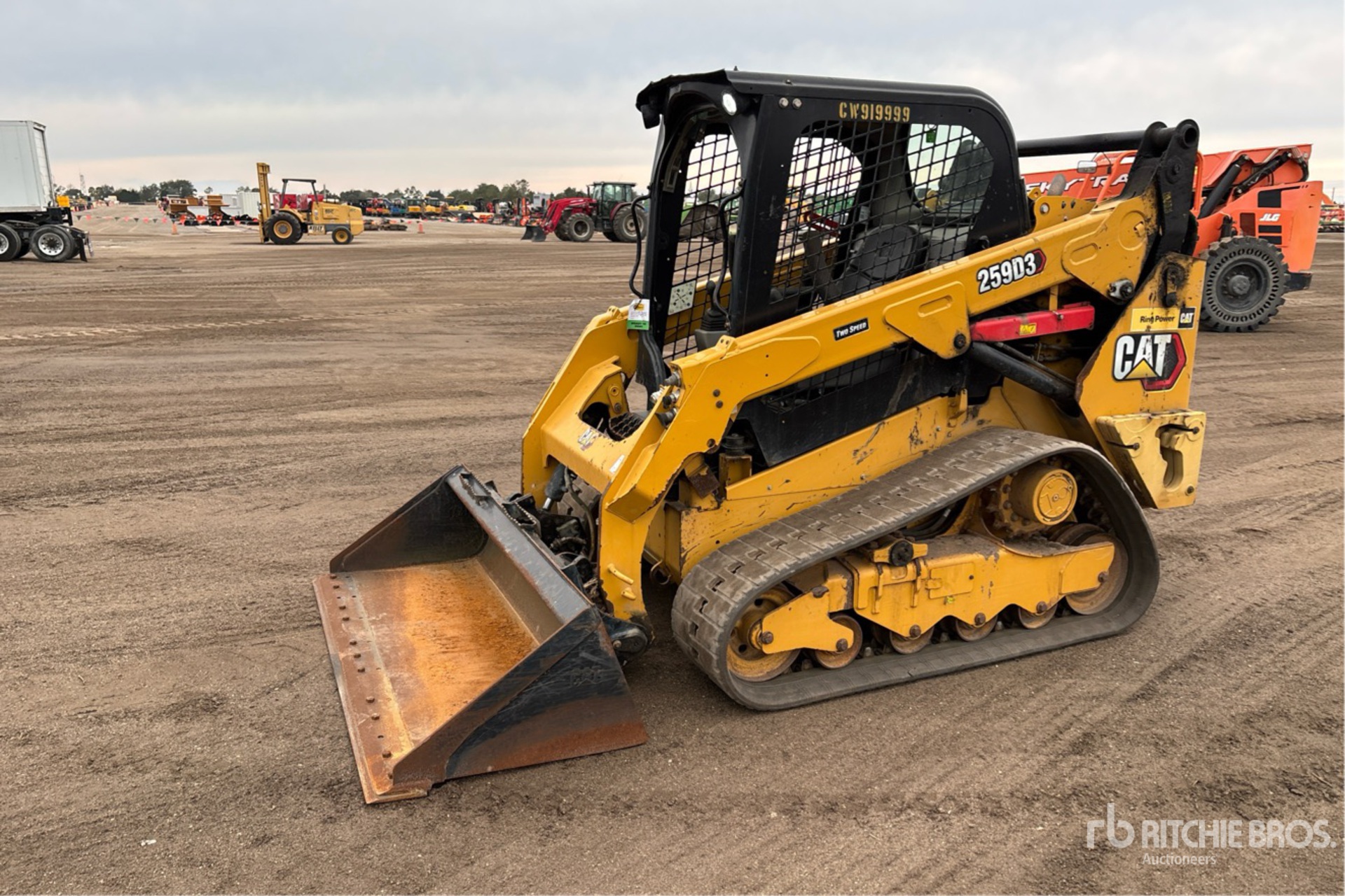 General Appearance with Picture, Left Front Corner