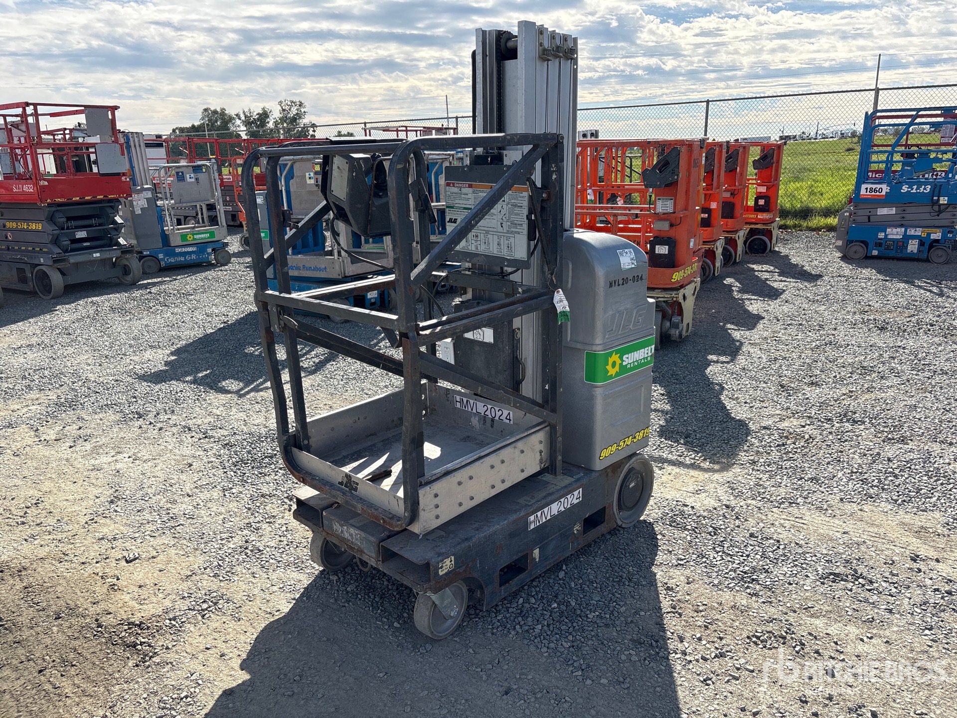 General Appearance with Picture, Left Front Corner