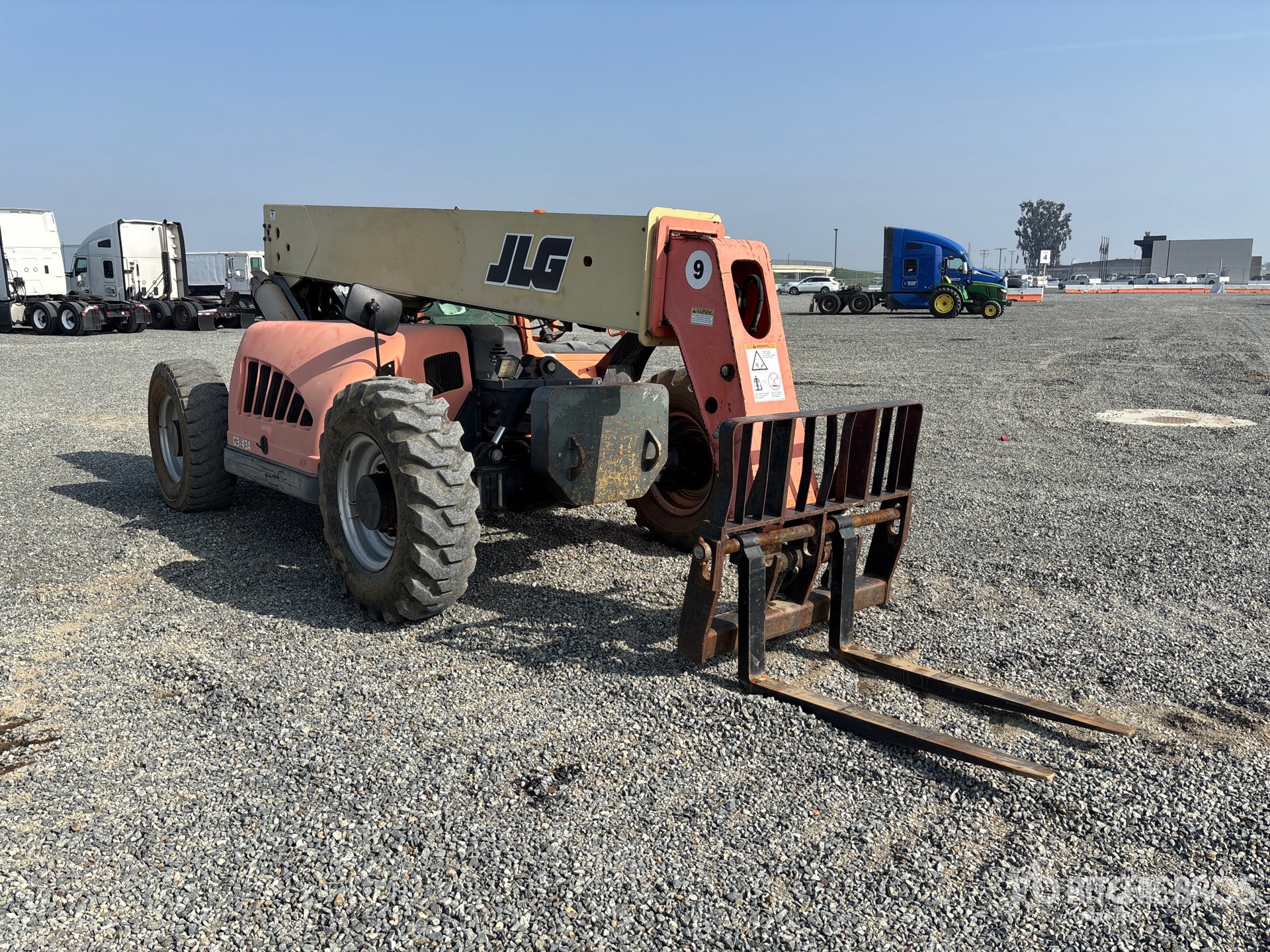 General Appearance with Imagen: esquina delantera derecha