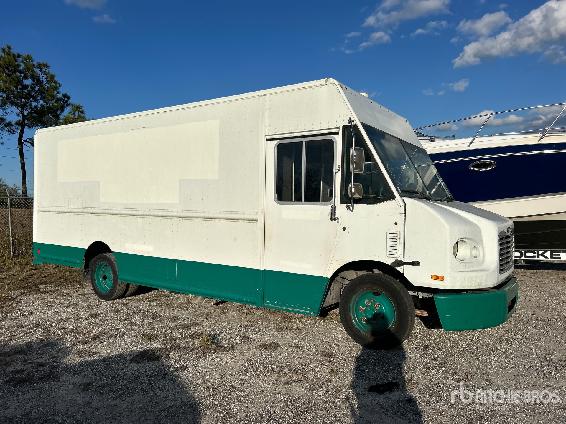 General Appearance with Imagen: esquina delantera derecha