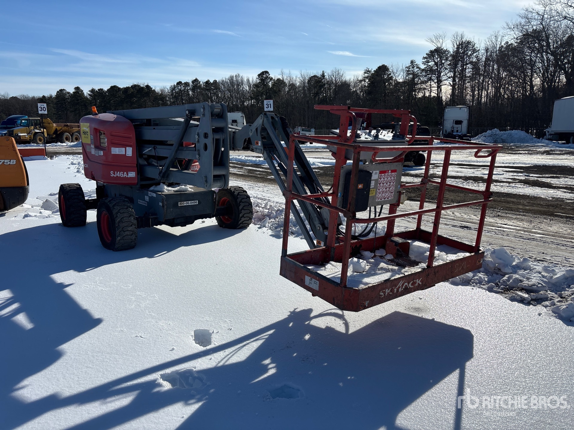 General Appearance with Picture, Right Front Corner