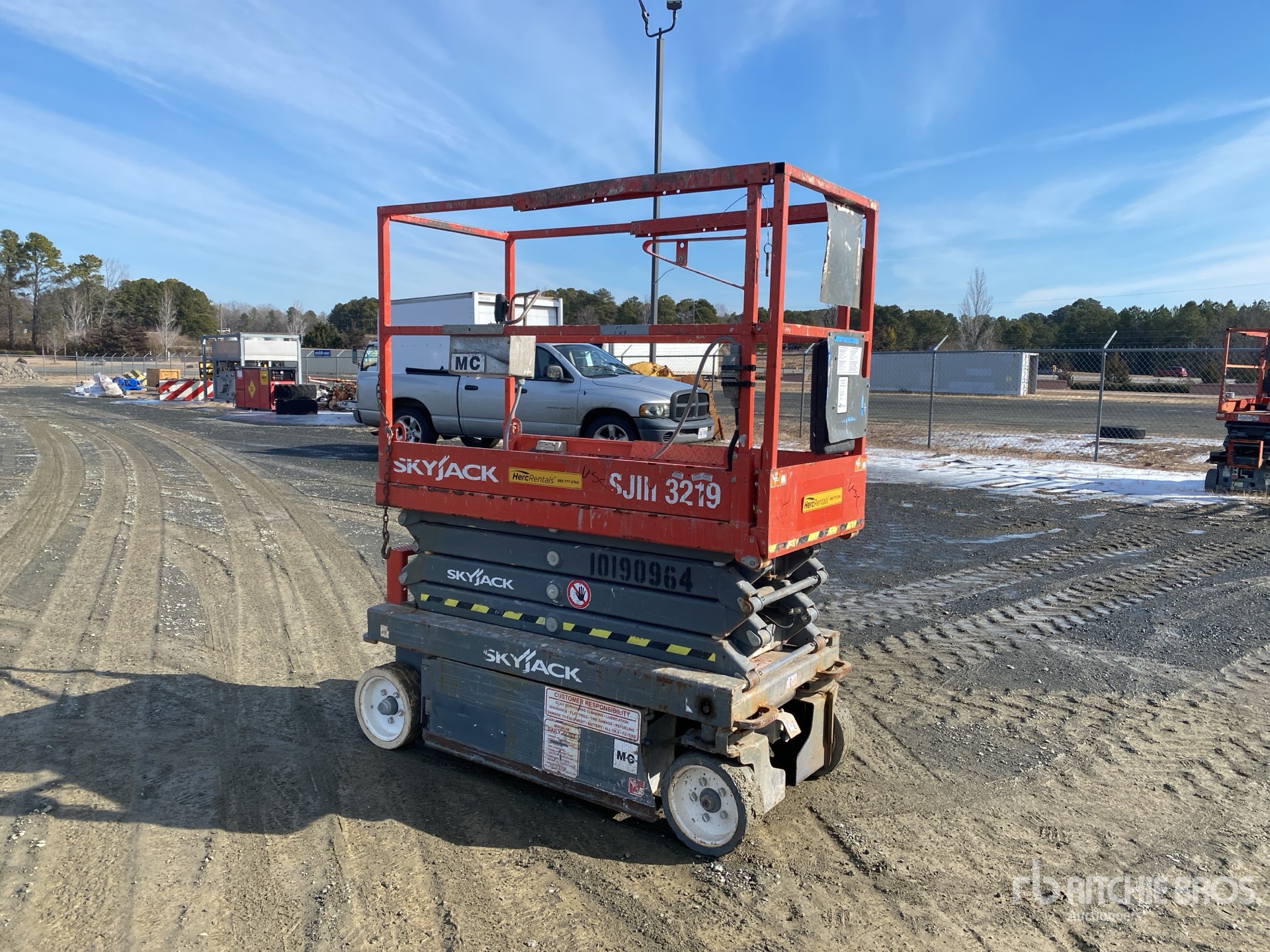 General Appearance with Bild, Ecke vorne rechts