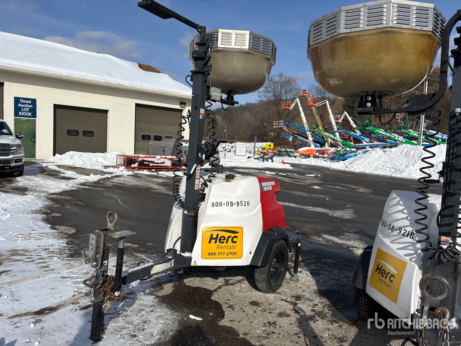 General Appearance with Picture, Left Front Corner