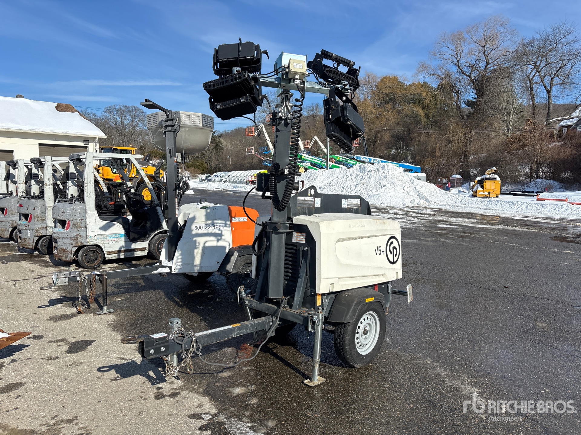 General Appearance with Picture, Left Front Corner