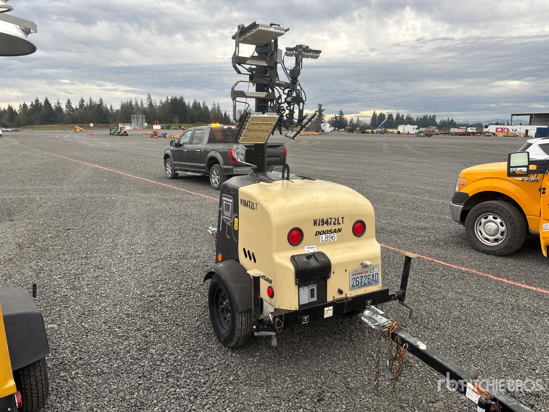 General Appearance with Picture, Left Rear Corner