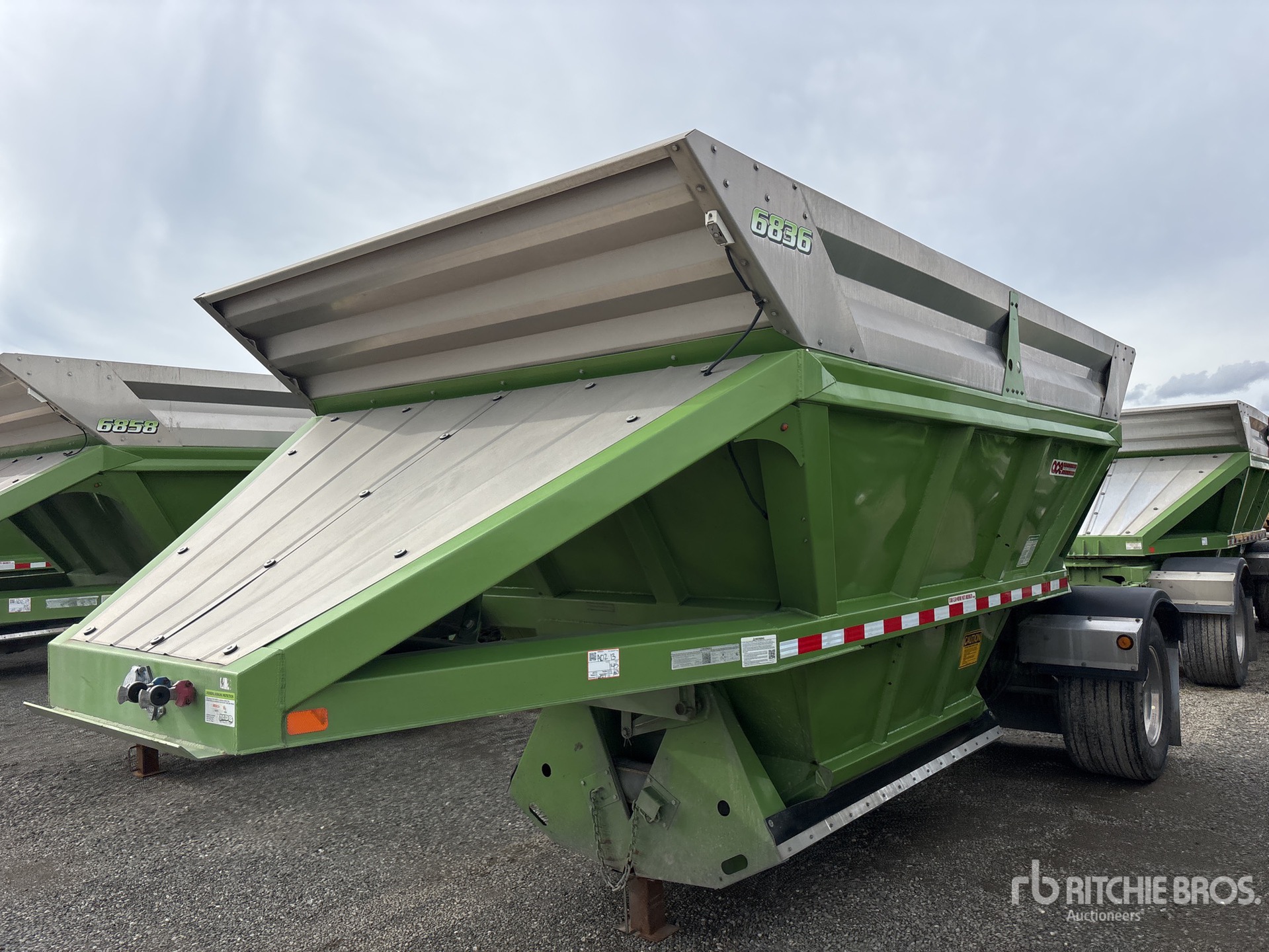 General Appearance with Zdjęcie, lewy górny róg