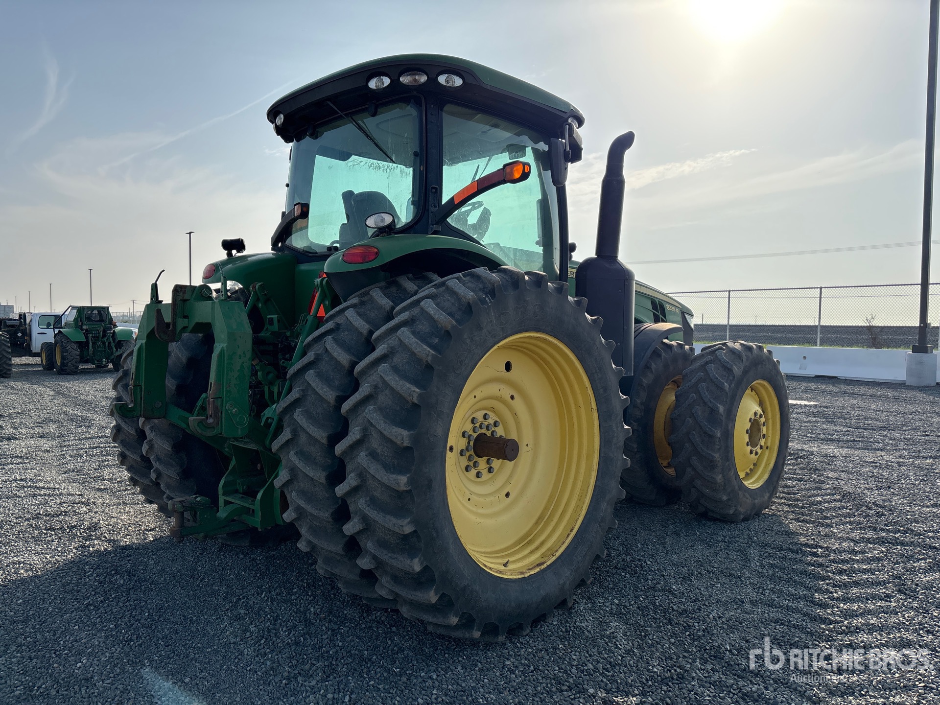 General Appearance with Imagen: esquina trasera derecha