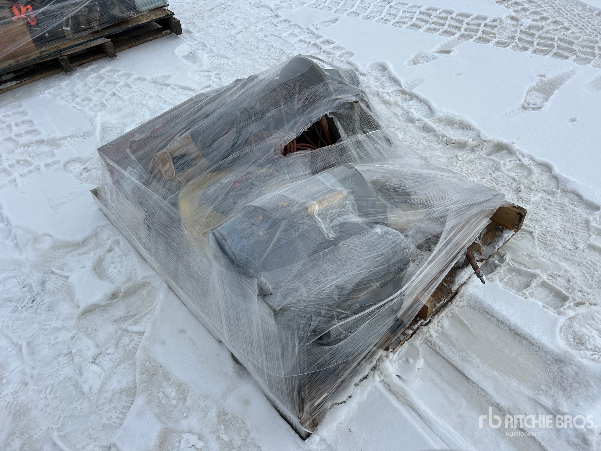 General Appearance with Imagen: esquina trasera izquierda