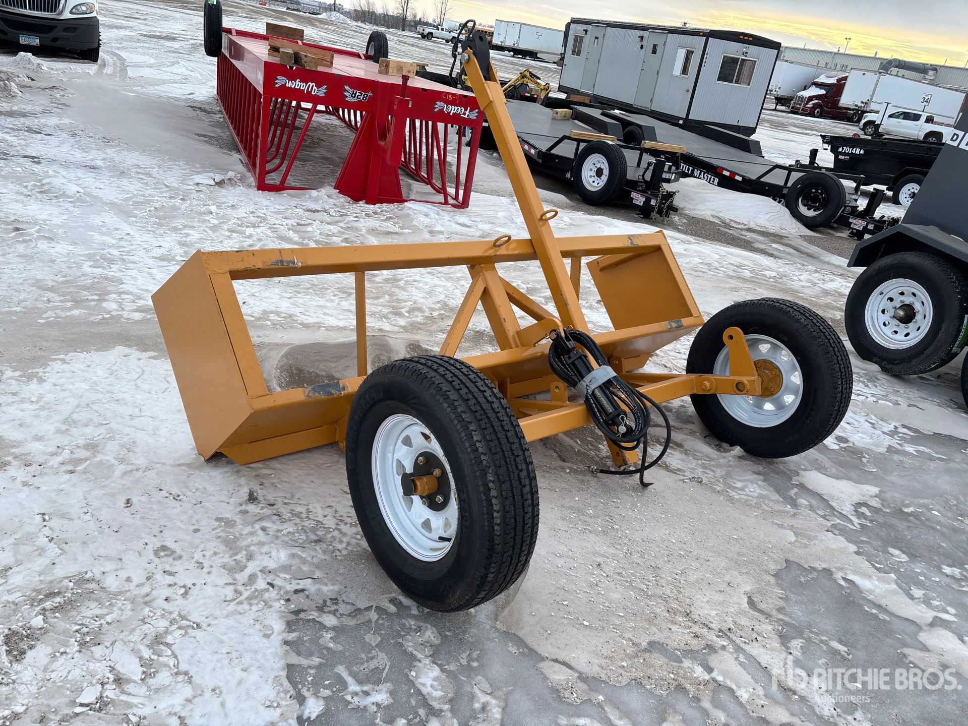 General Appearance with Picture, Left Rear Corner