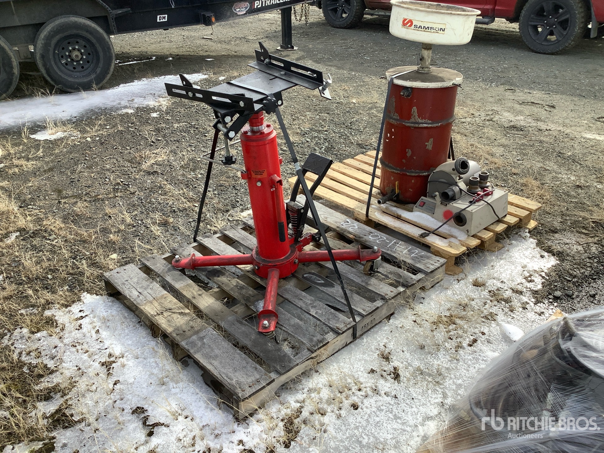 General Appearance with Image, coin arrière droit