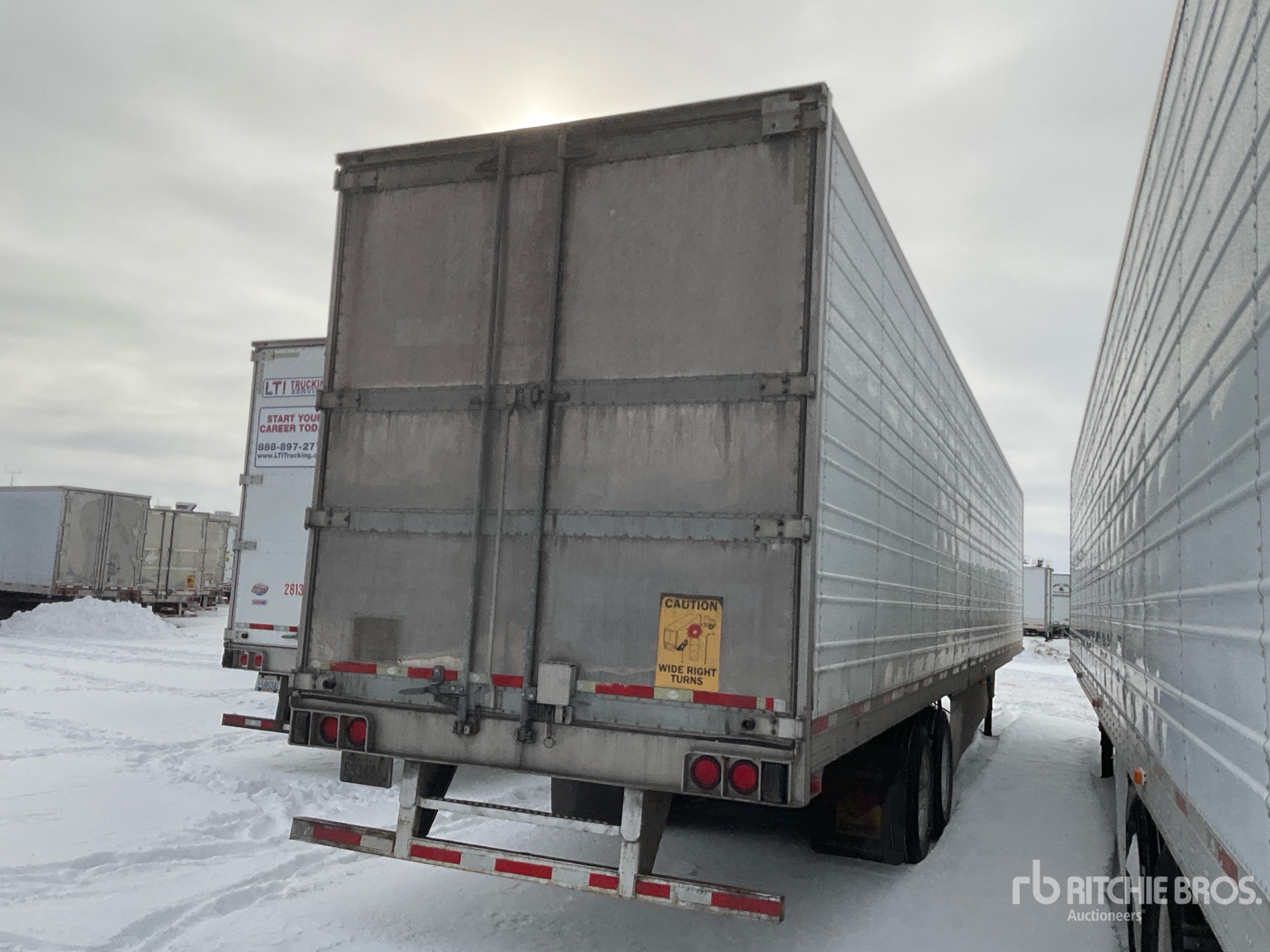 General Appearance with Image, coin arrière droit