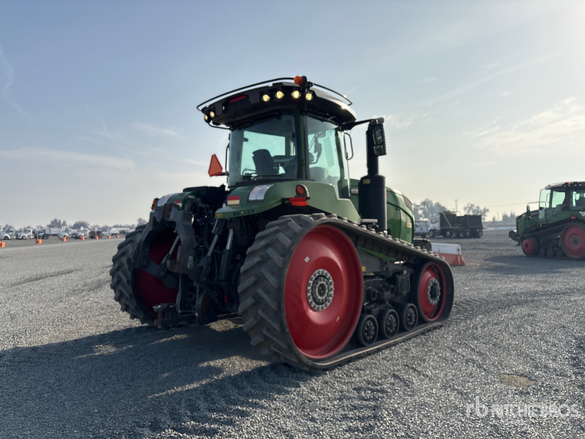 General Appearance with Imagen: esquina trasera derecha