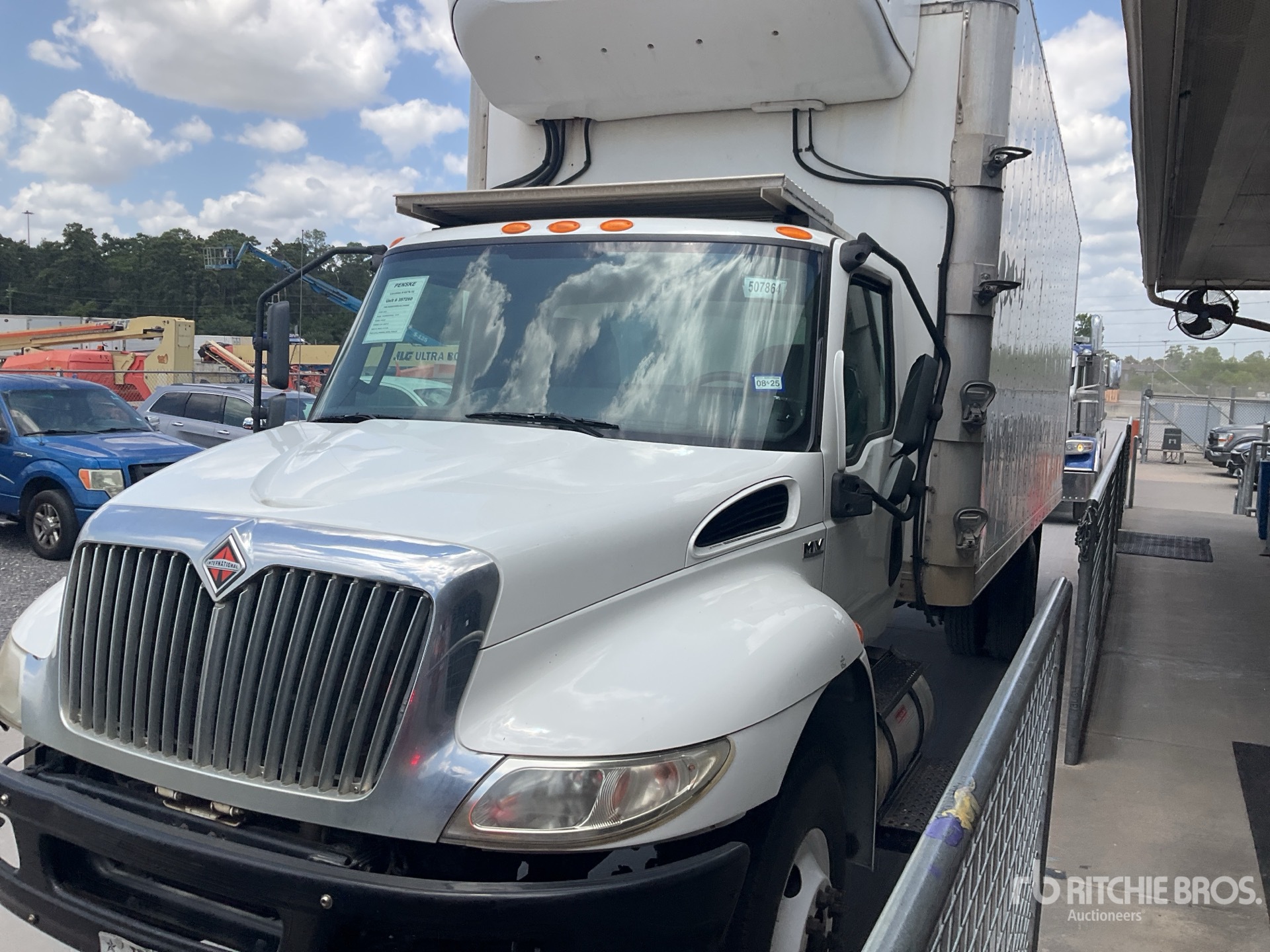 2020 International MV607