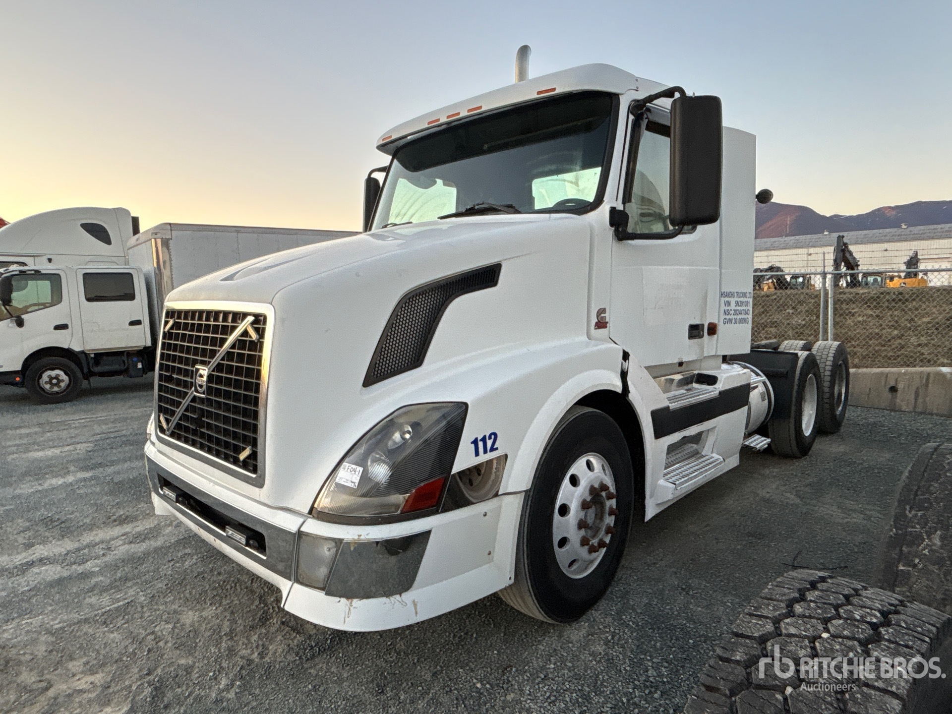 General Appearance with Featured Photo