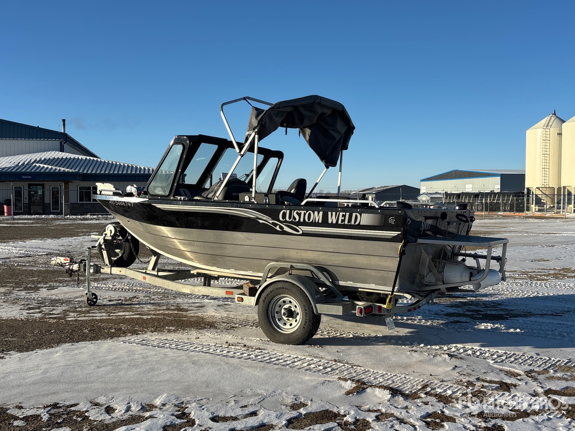 General Appearance with Picture, Left Rear Corner