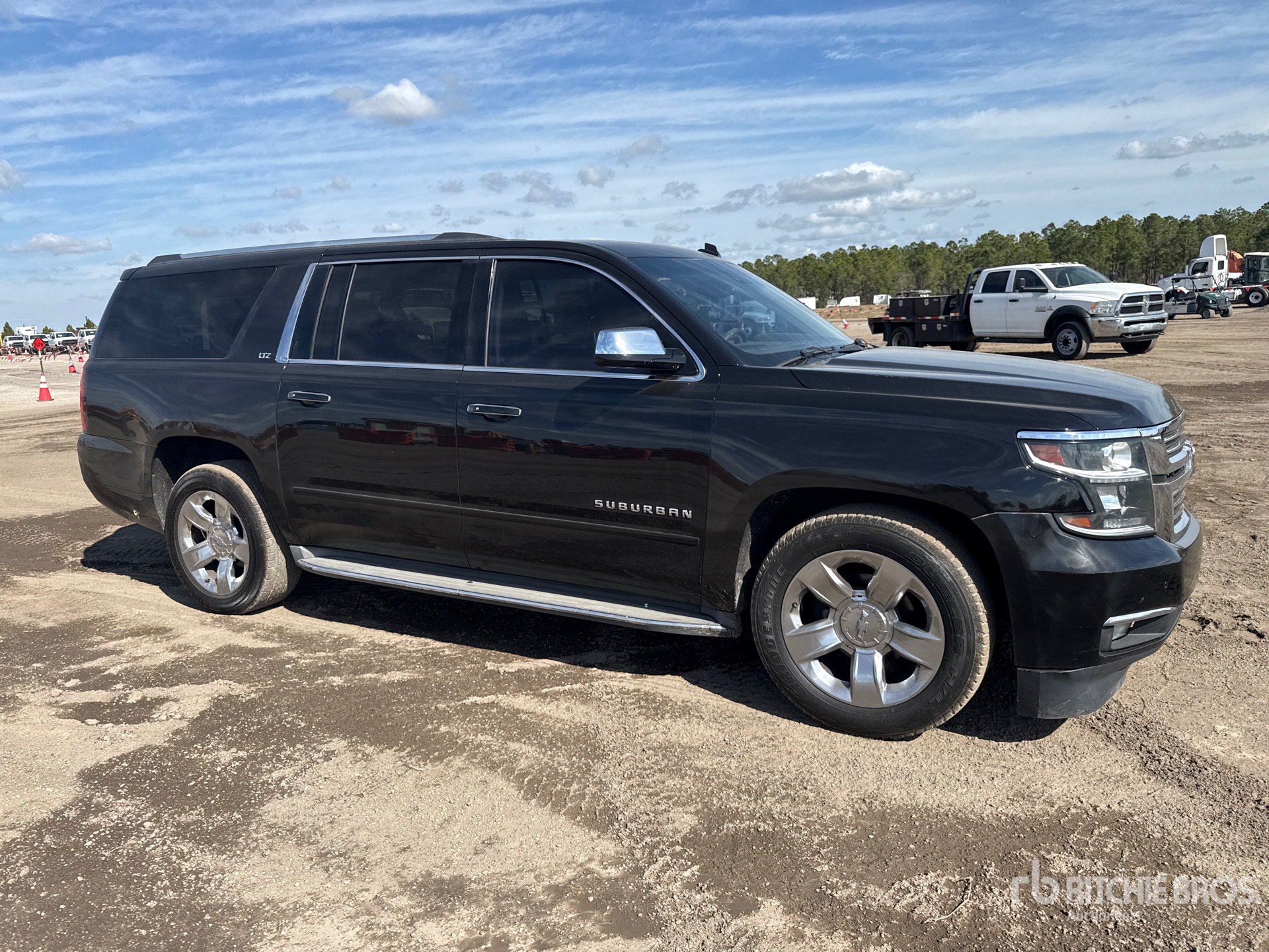 General Appearance with Imagen: esquina delantera derecha