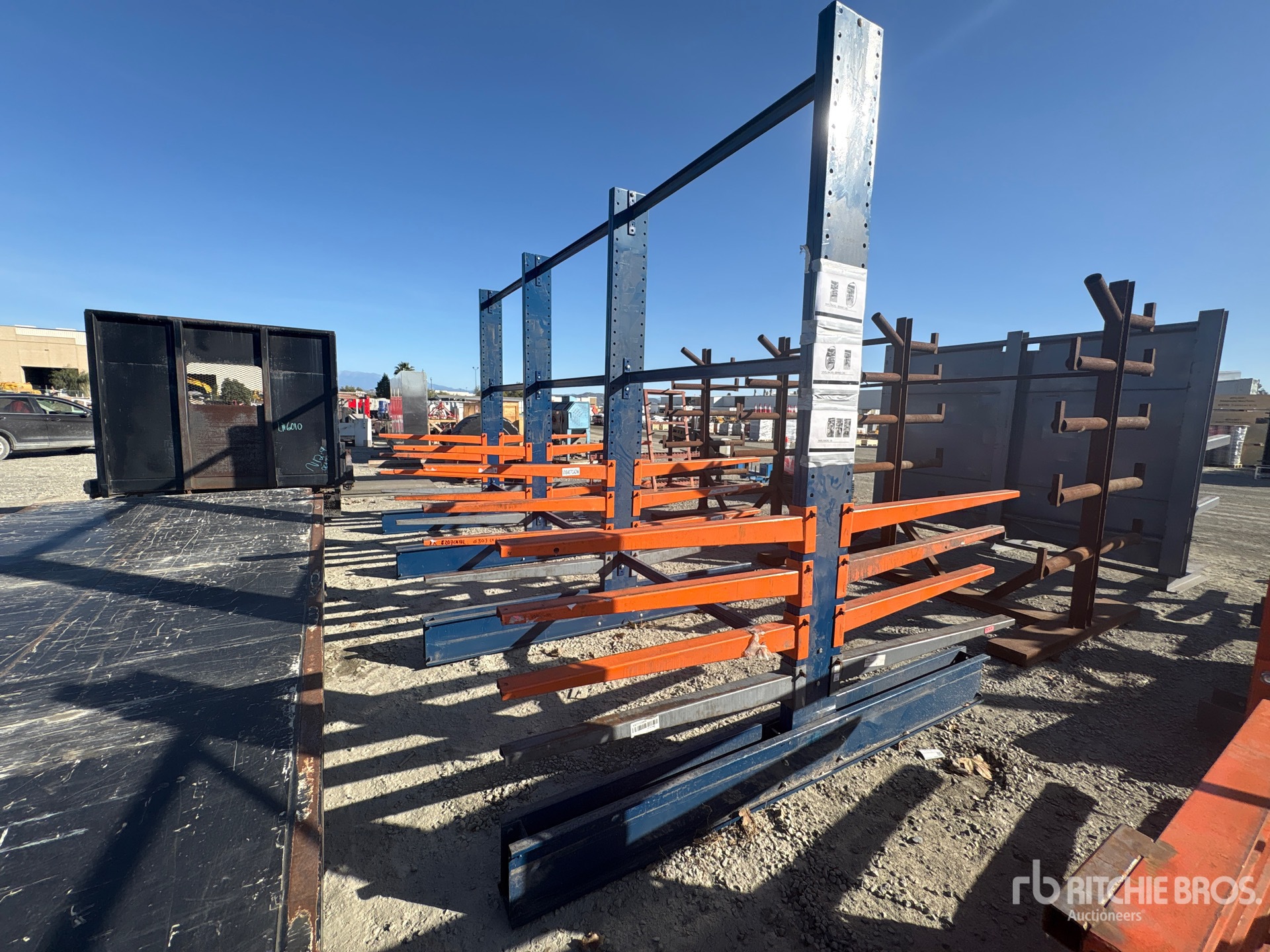 General Appearance with Imagen: esquina trasera derecha