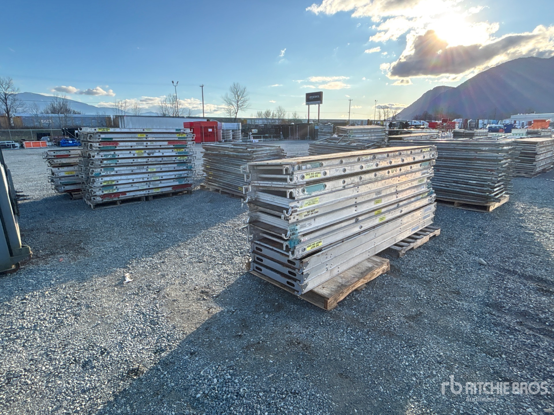 General Appearance with Imagen: esquina trasera izquierda