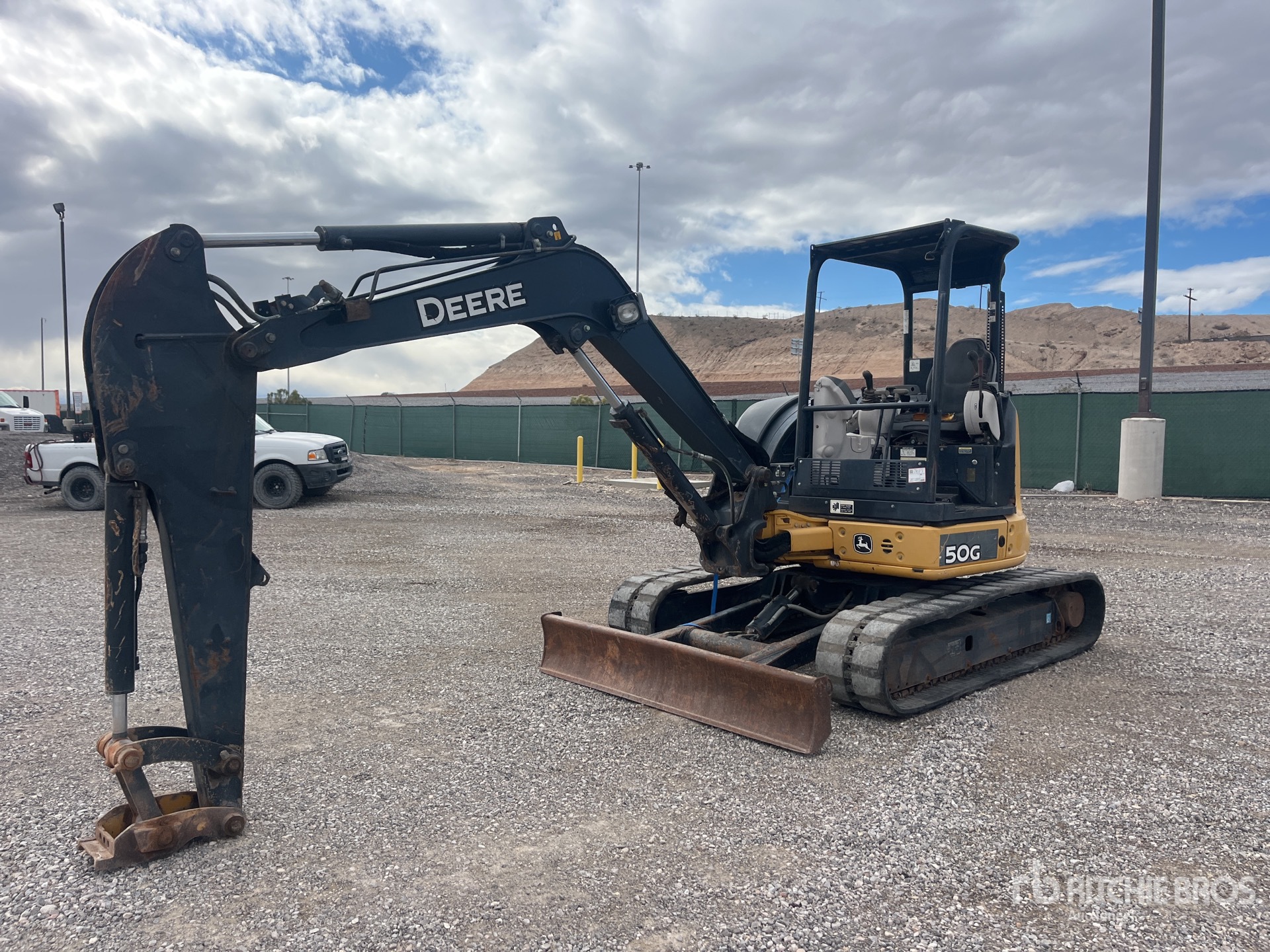 General Appearance with Featured Photo